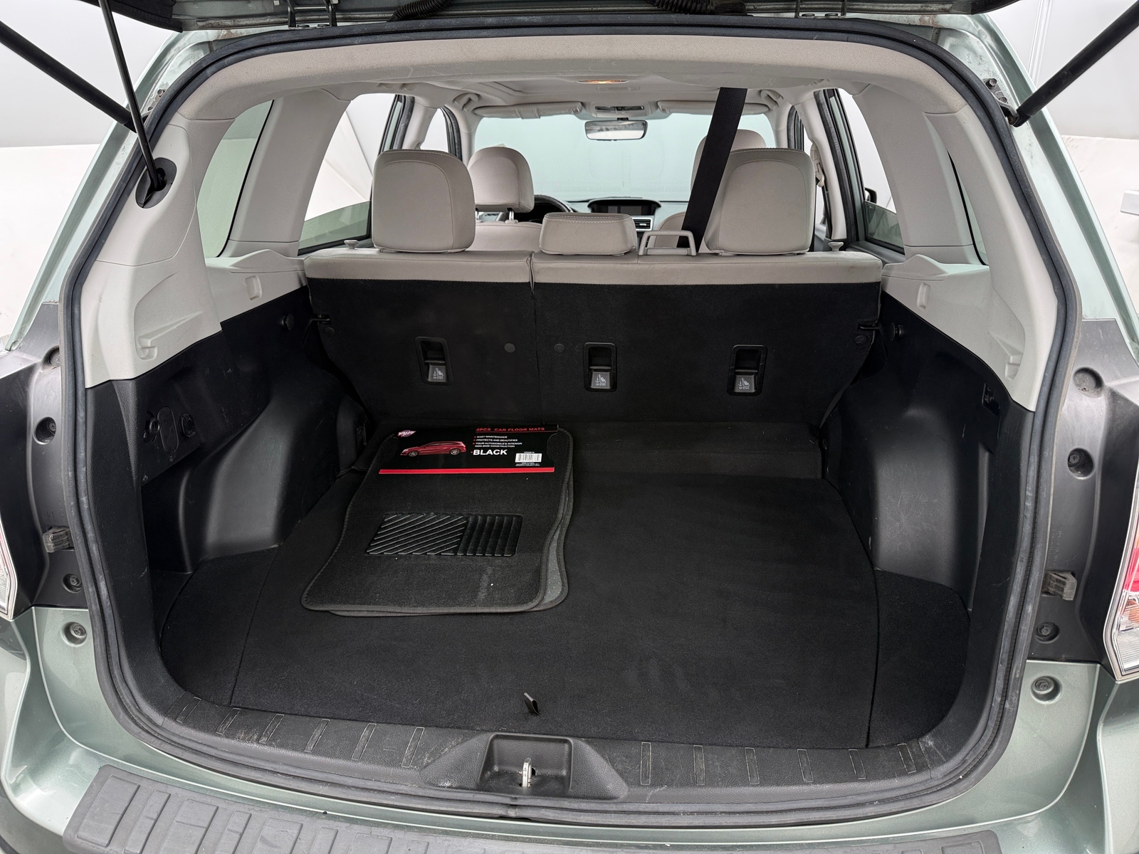 Thumbnail: 2017 Subaru Forester - 6