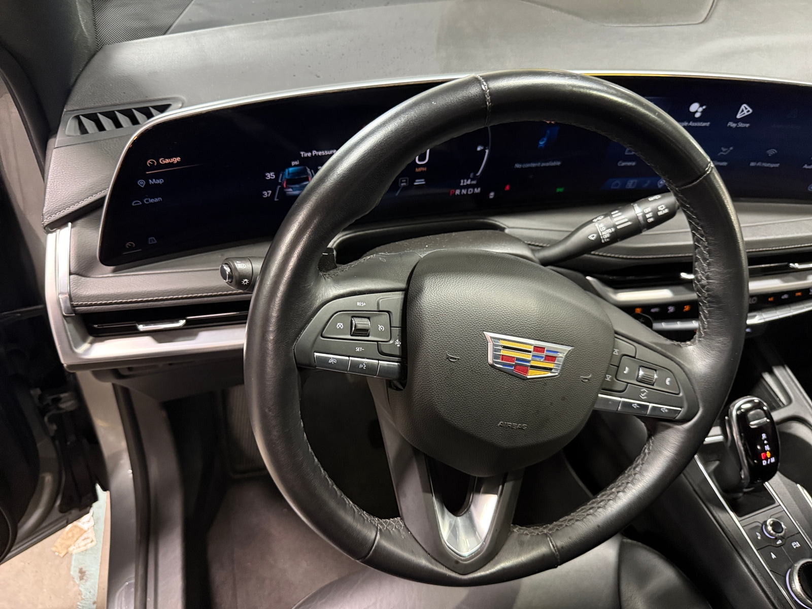 Thumbnail: 2025 Cadillac XT4 - 4