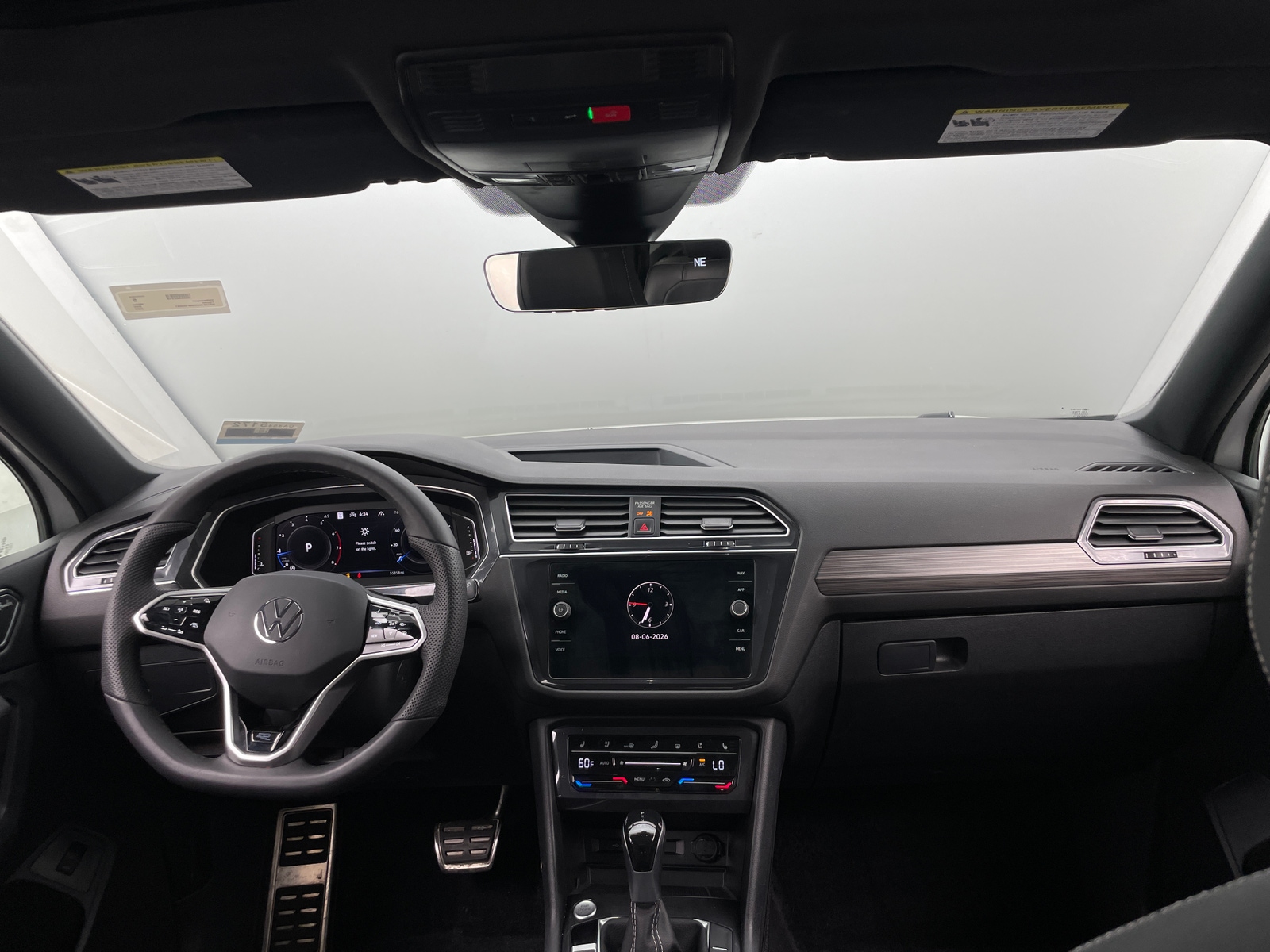 Thumbnail: 2022 Volkswagen Tiguan - 2