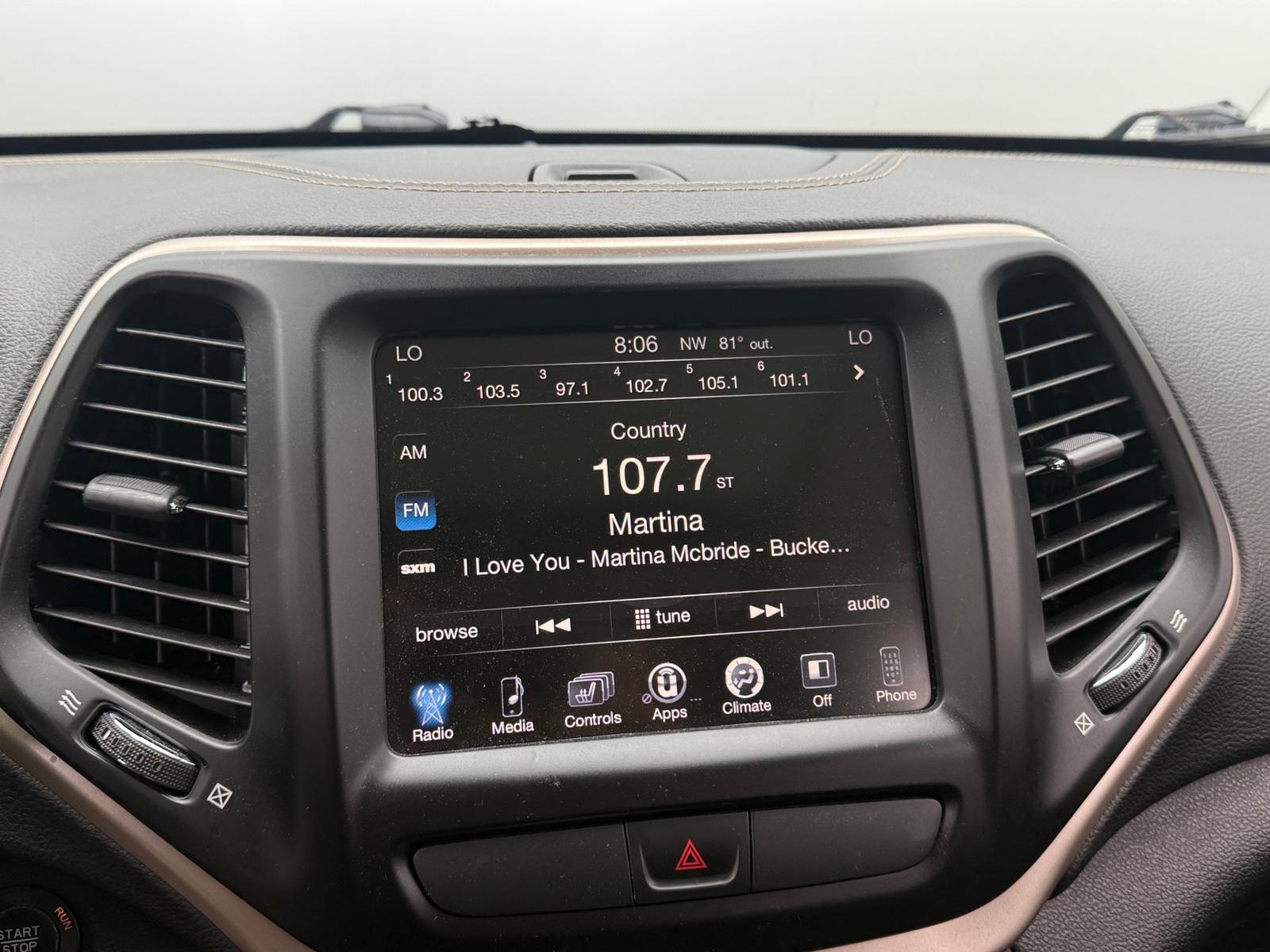 Thumbnail: 2015 Jeep Cherokee - 4