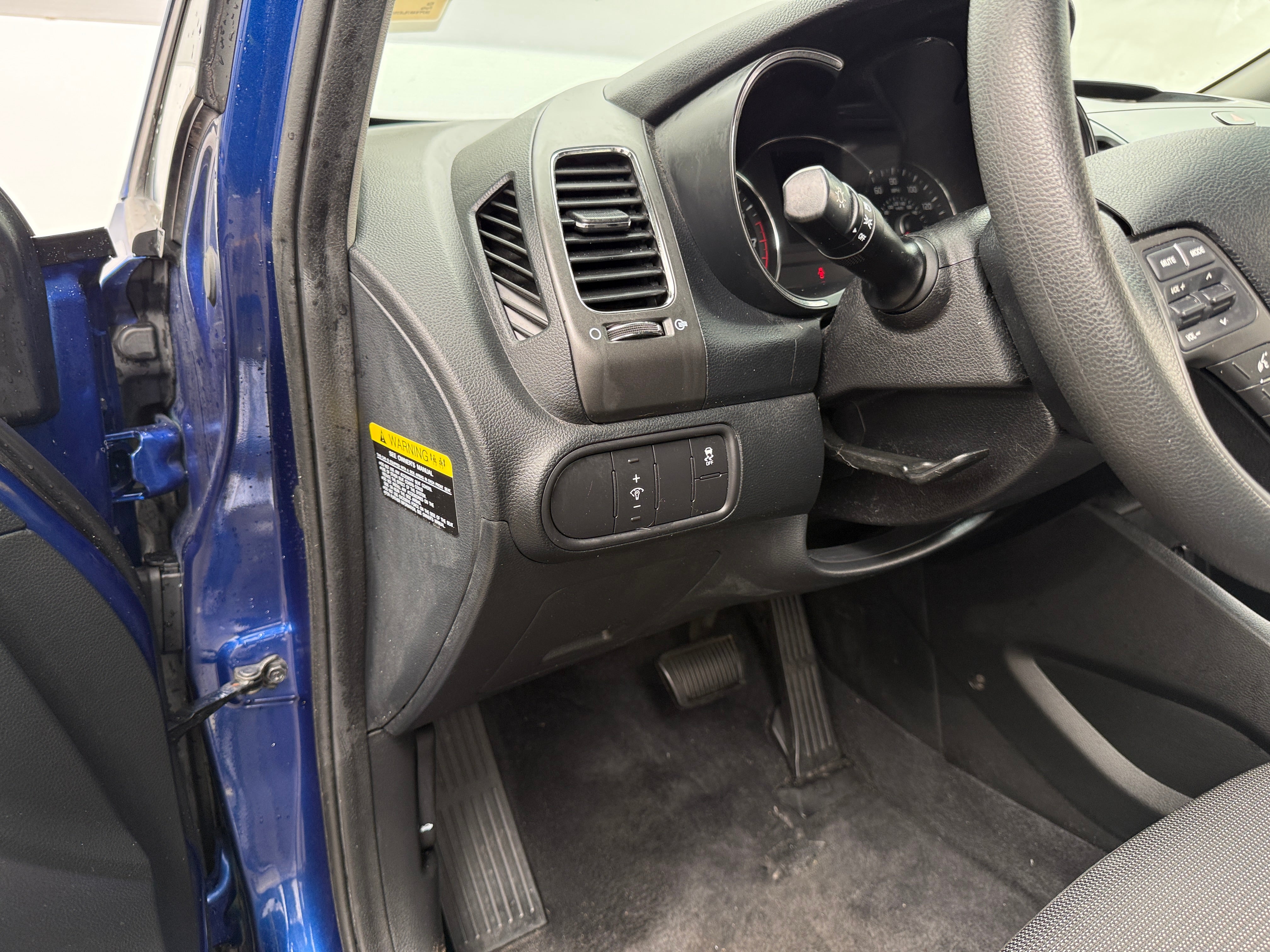Used 2018 Kia FORTE LX with VIN 3KPFK4A76JE260614 for sale in Pewaukee, WI