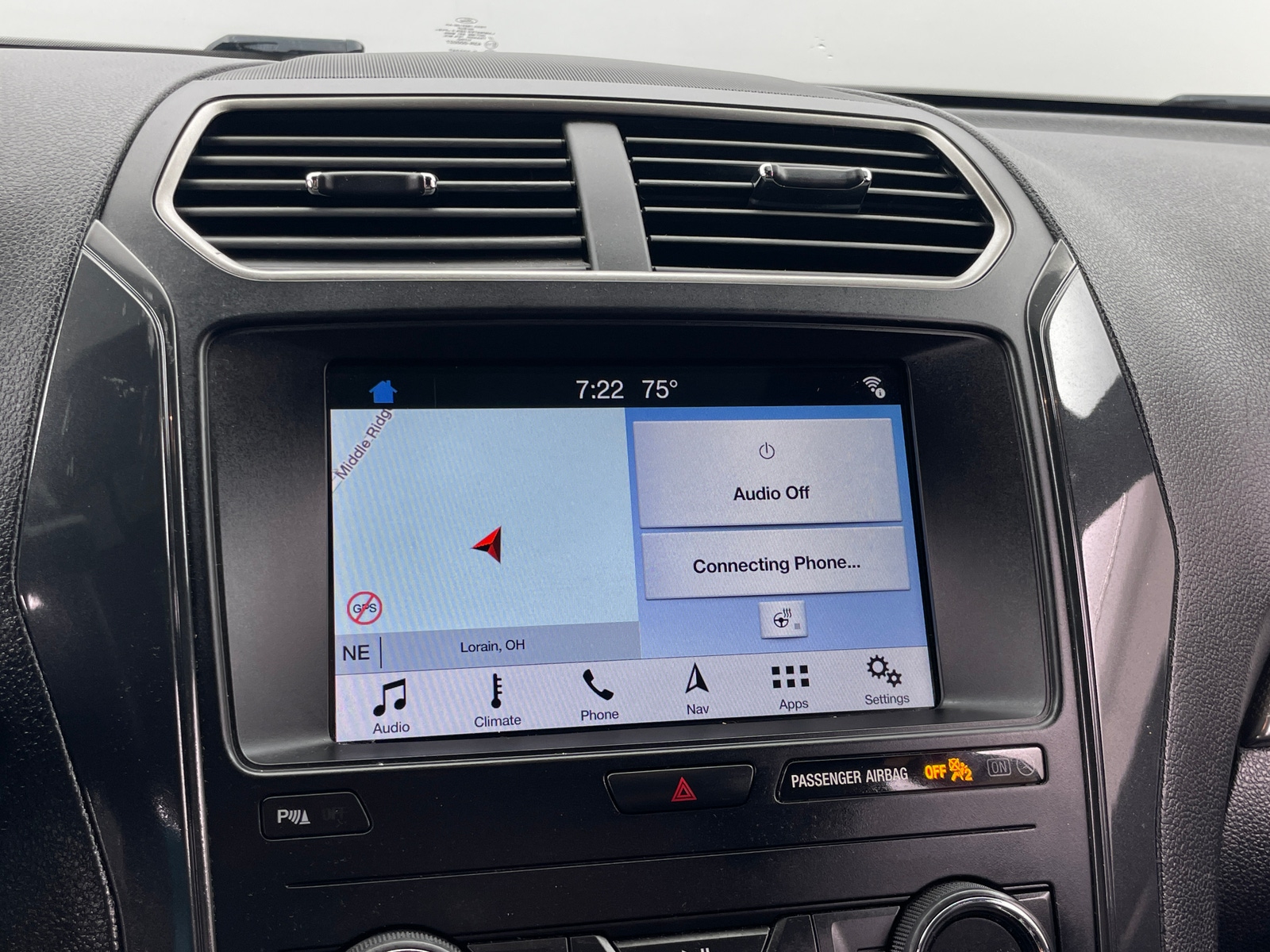 Thumbnail: 2019 Ford Explorer - 3