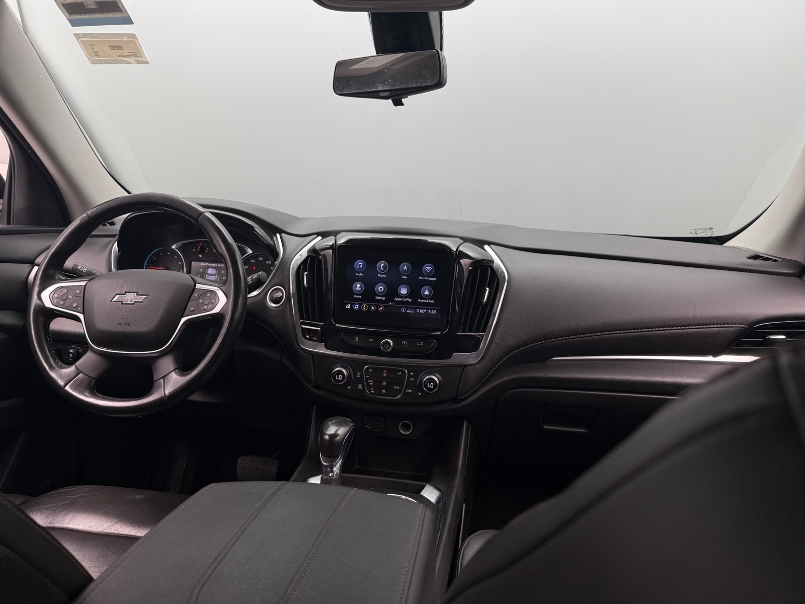 Thumbnail: 2021 Chevrolet Traverse - 2