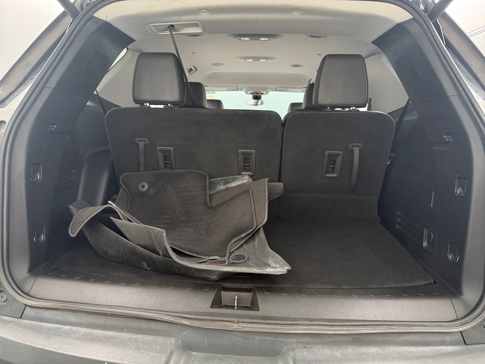Thumbnail: 2021 Chevrolet Traverse - 6