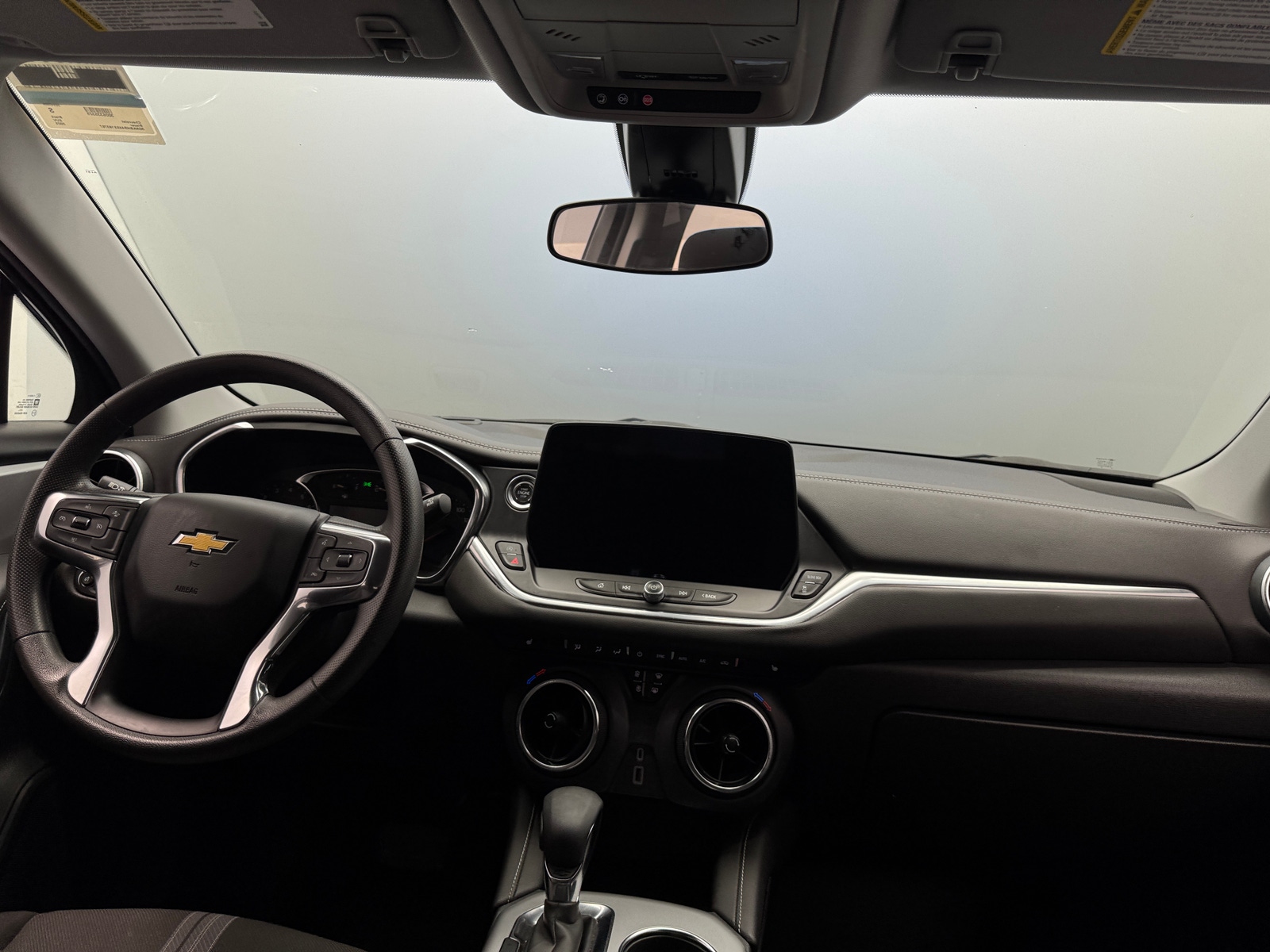 Thumbnail: 2025 Chevrolet Blazer - 3