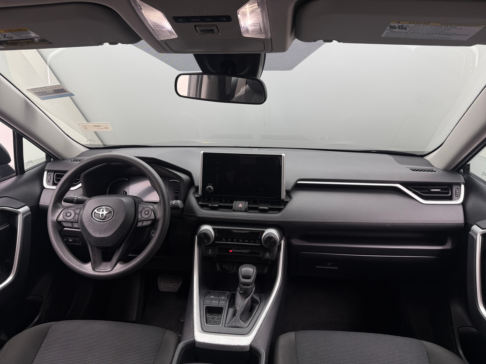 Thumbnail: 2025 Toyota RAV4 - 3