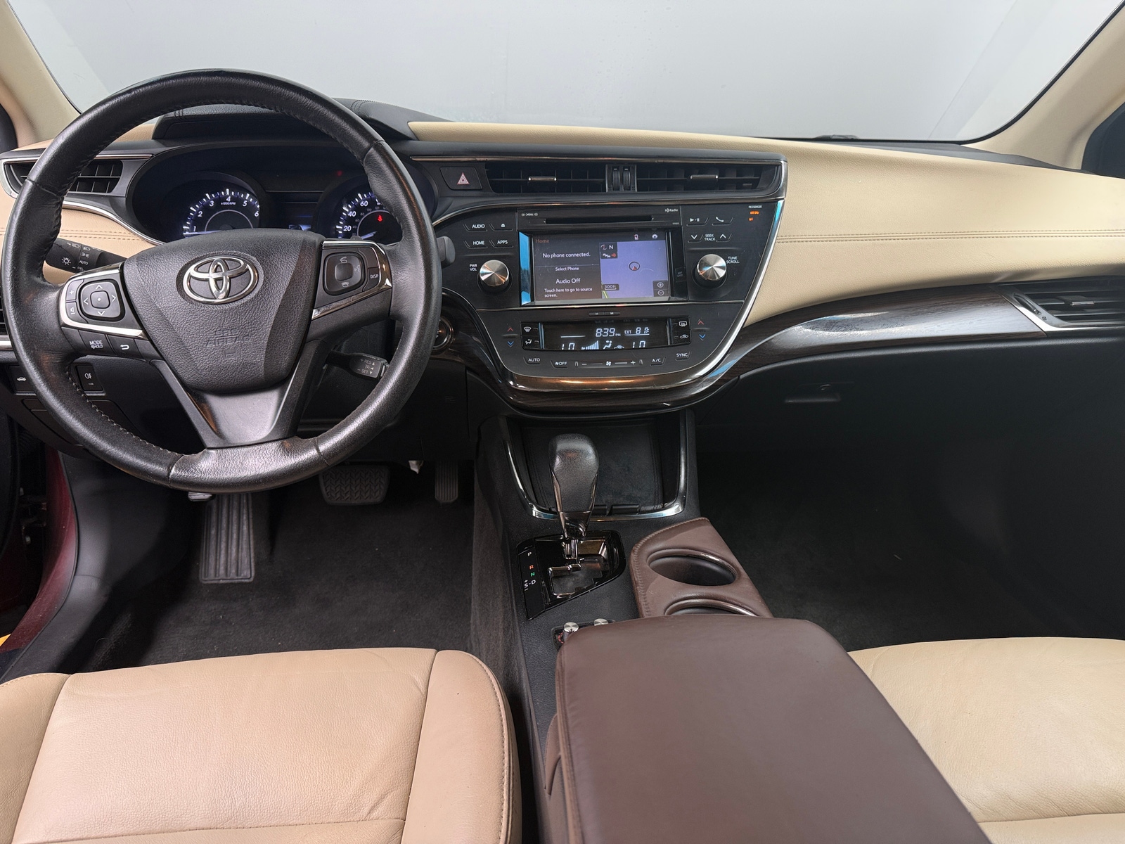 Thumbnail: 2015 Toyota Avalon - 2