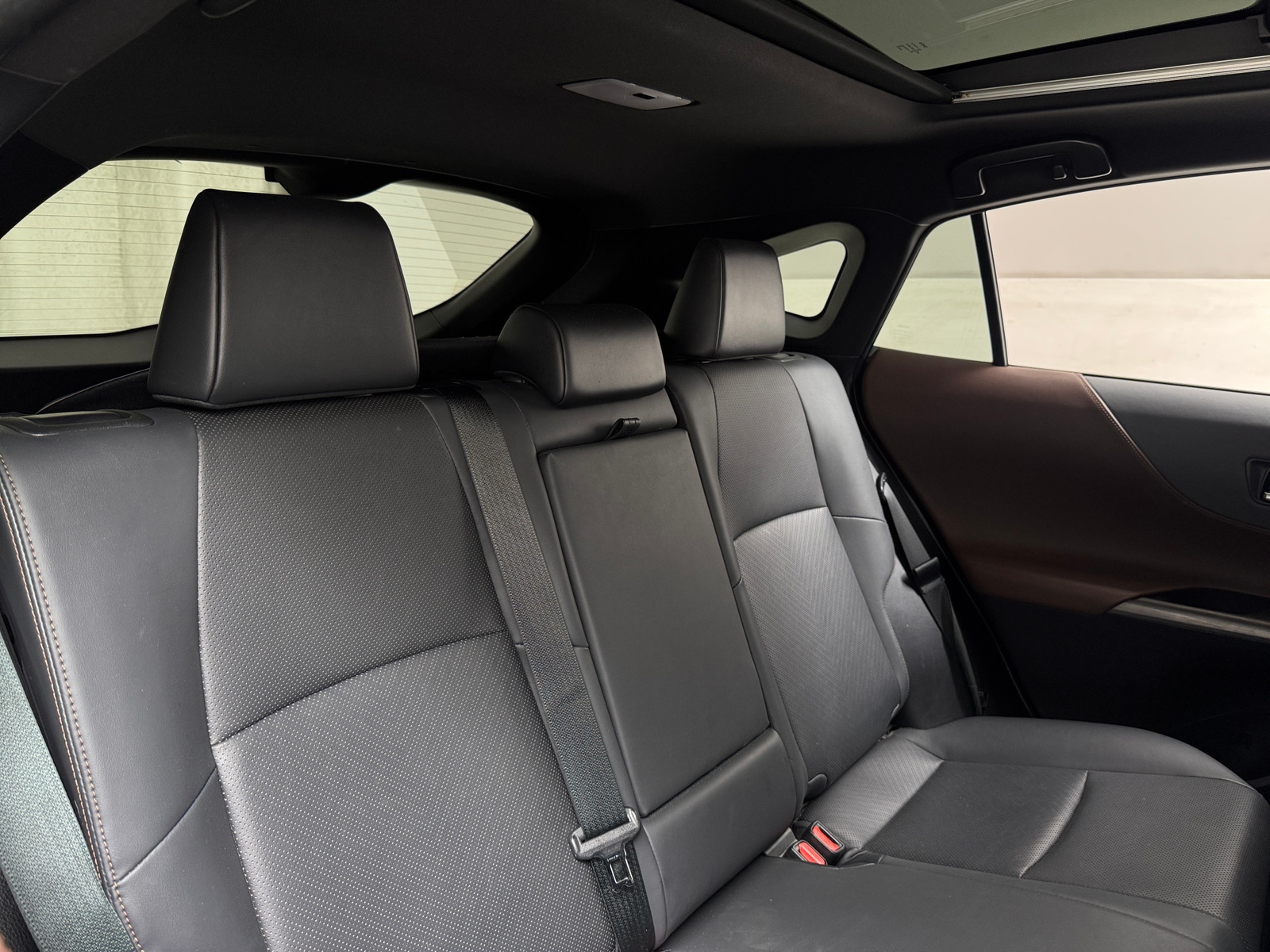 Thumbnail: 2021 Toyota Venza - 5