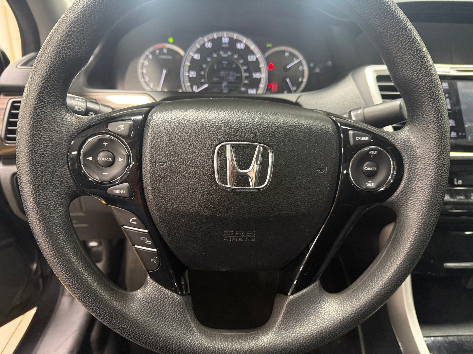 Thumbnail: 2017 Honda Accord - 5