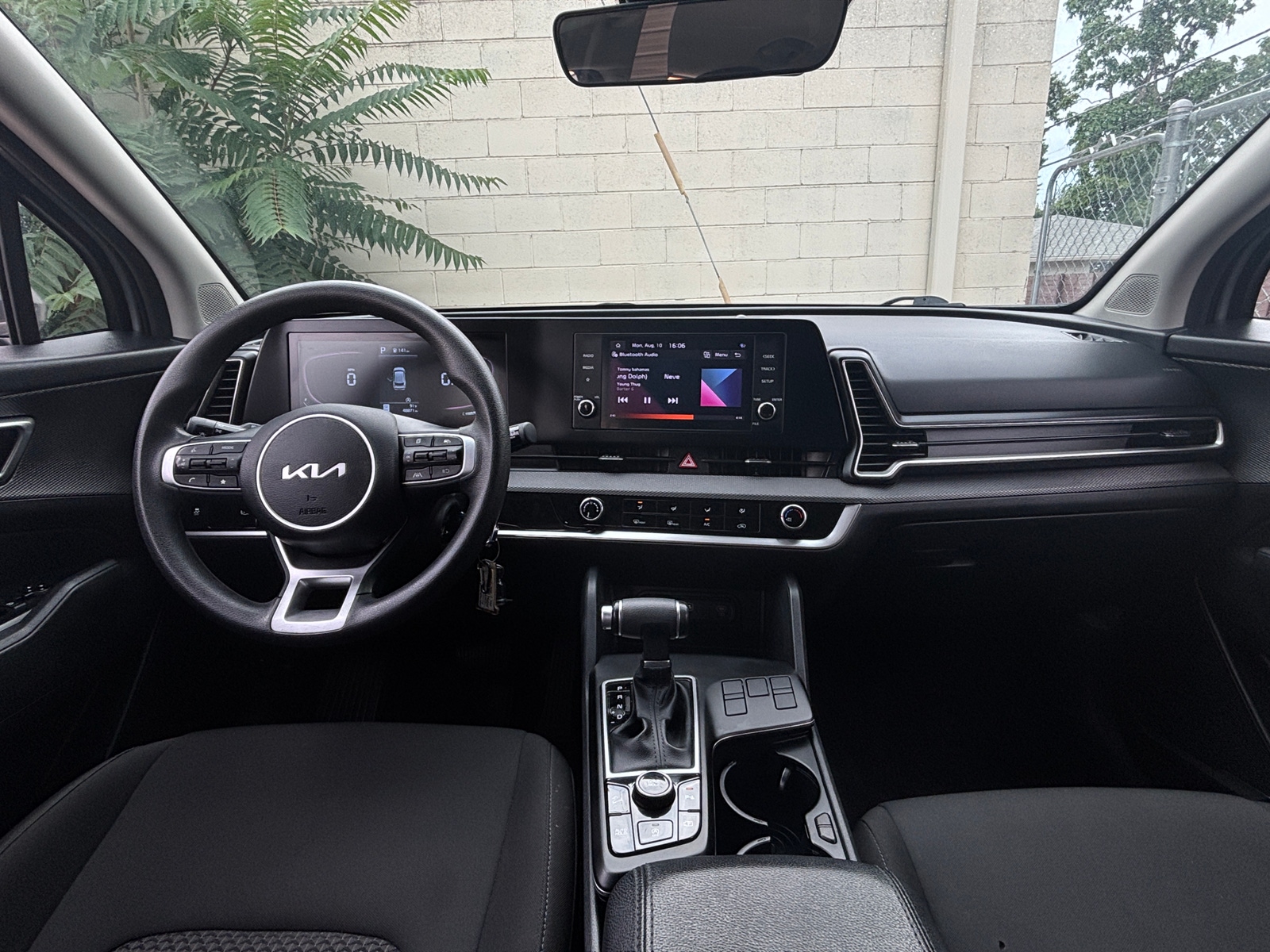 Thumbnail: 2024 Kia Sportage - 3