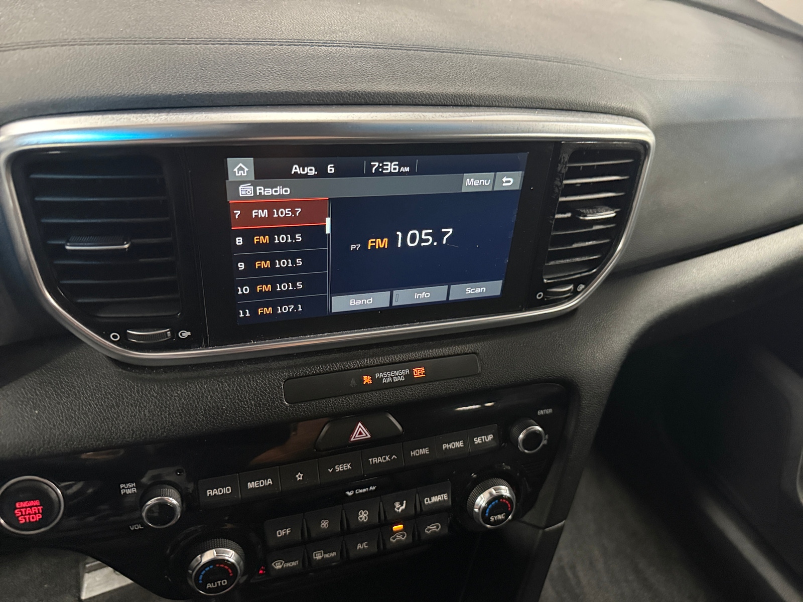 Thumbnail: 2020 Kia Sportage - 3