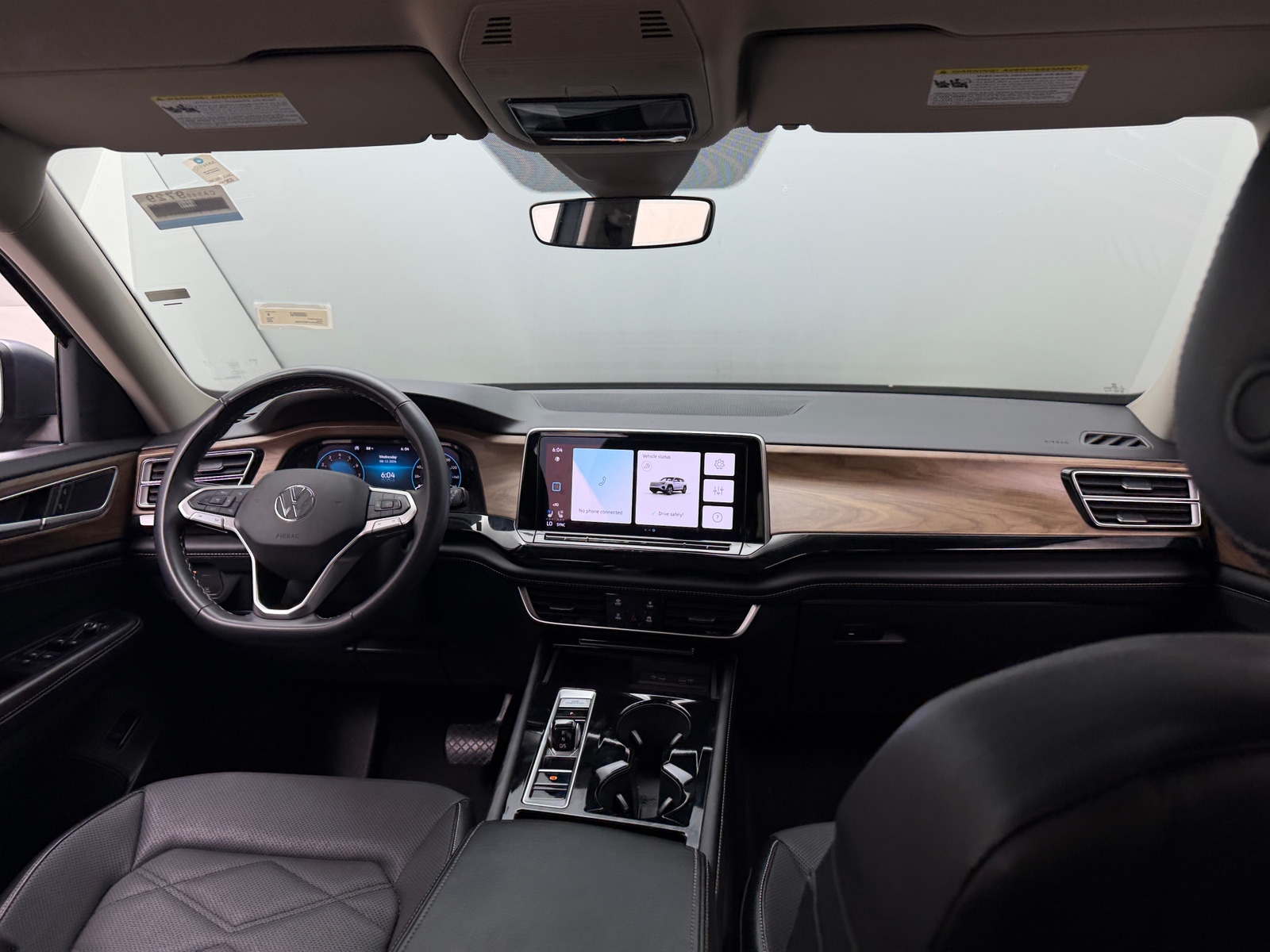 Thumbnail: 2024 Volkswagen Atlas - 3