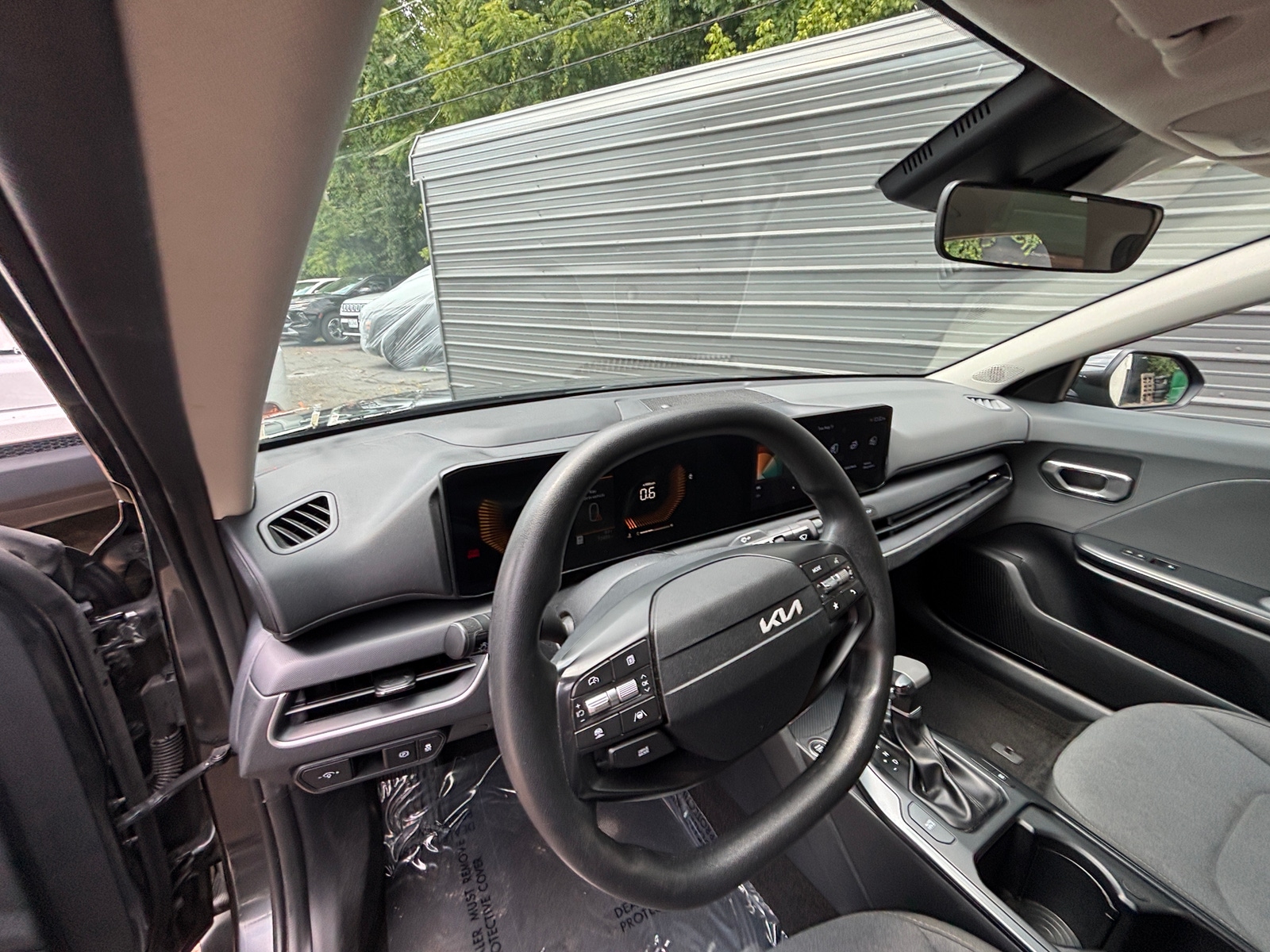 Thumbnail: 2025 Kia K4 - 3