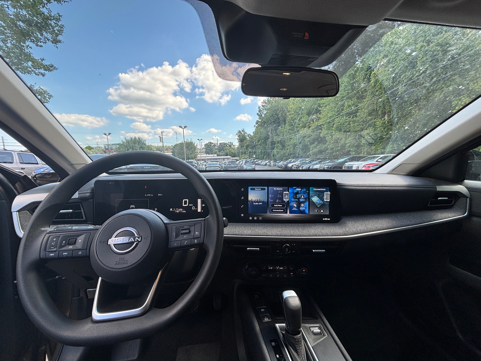 Thumbnail: 2026 Nissan Kicks - 3