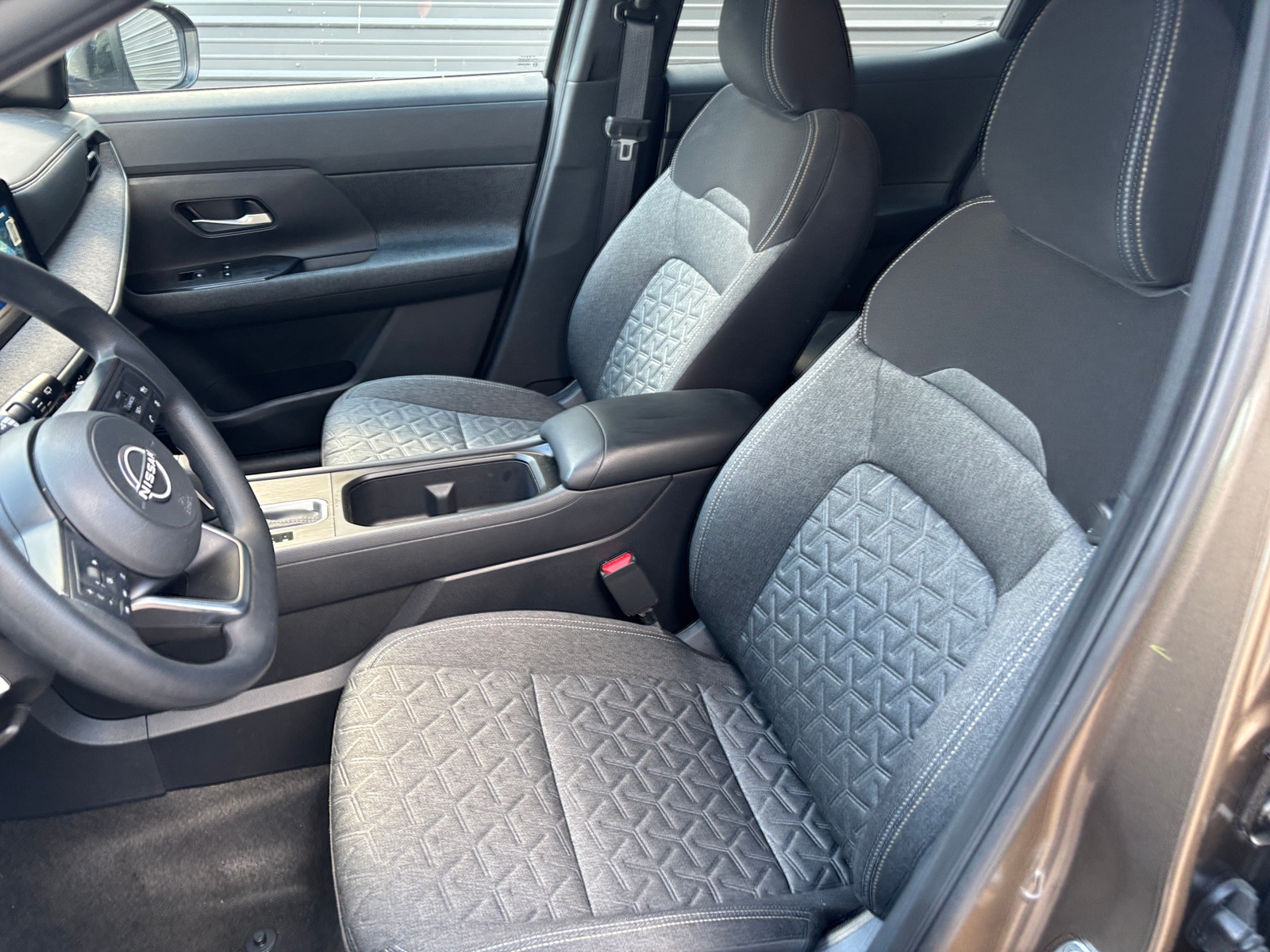 Thumbnail: 2026 Nissan Kicks - 2