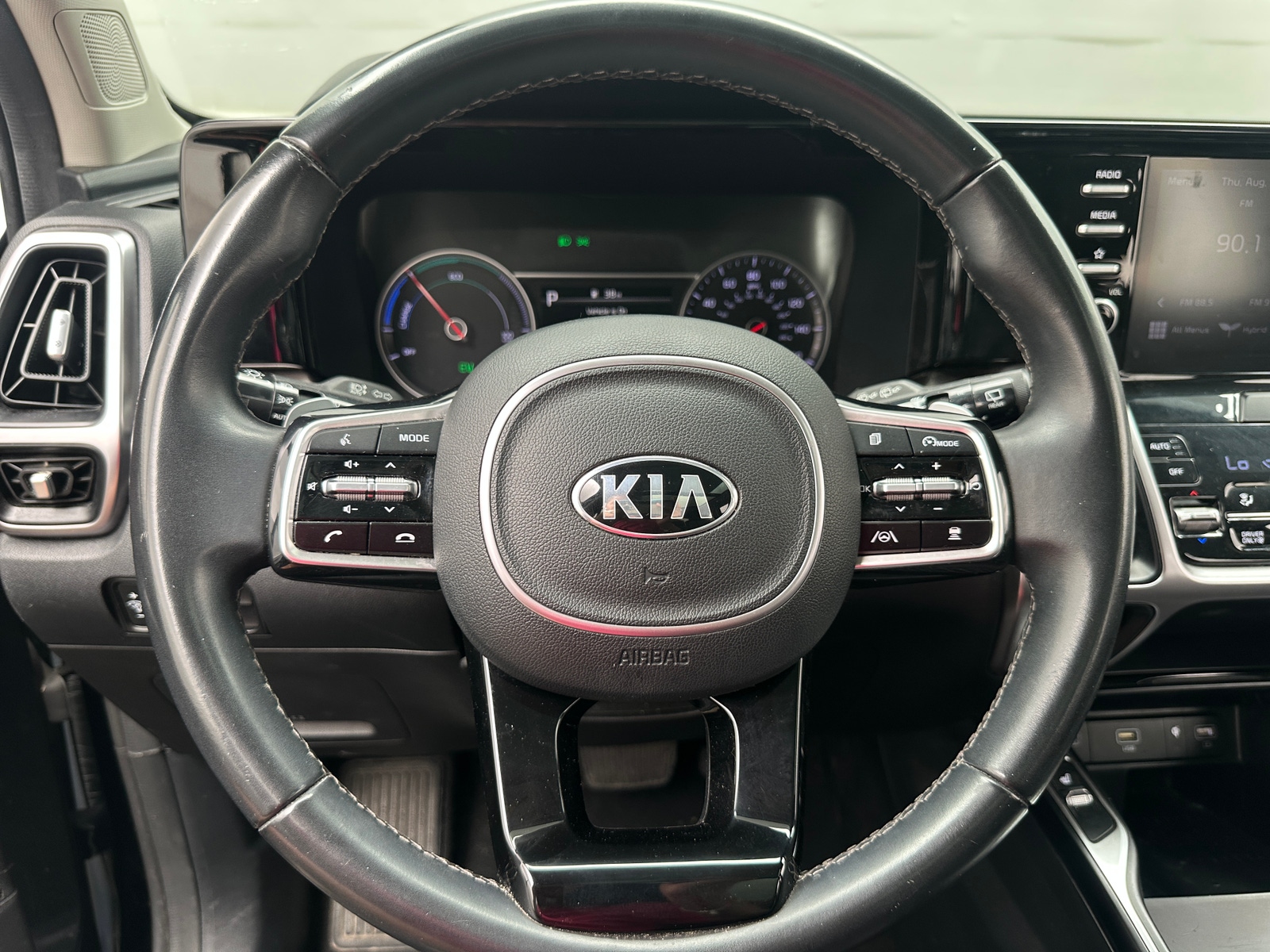 Thumbnail: 2021 Kia Sorento - 4