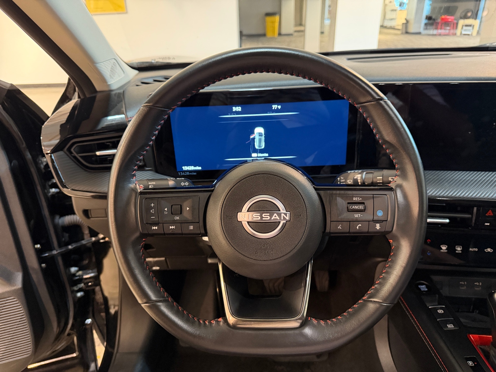 Thumbnail: 2026 Nissan Kicks - 4