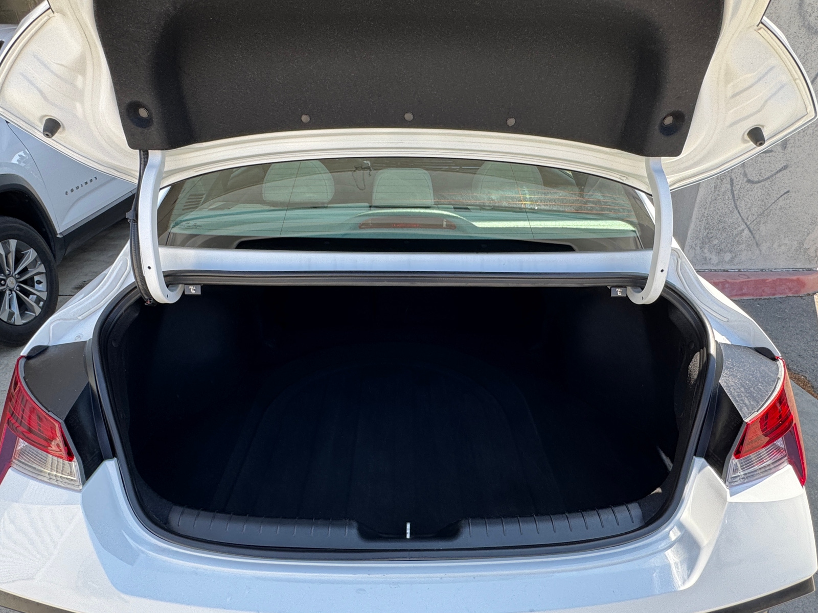 Thumbnail: 2025 Hyundai Elantra - 6