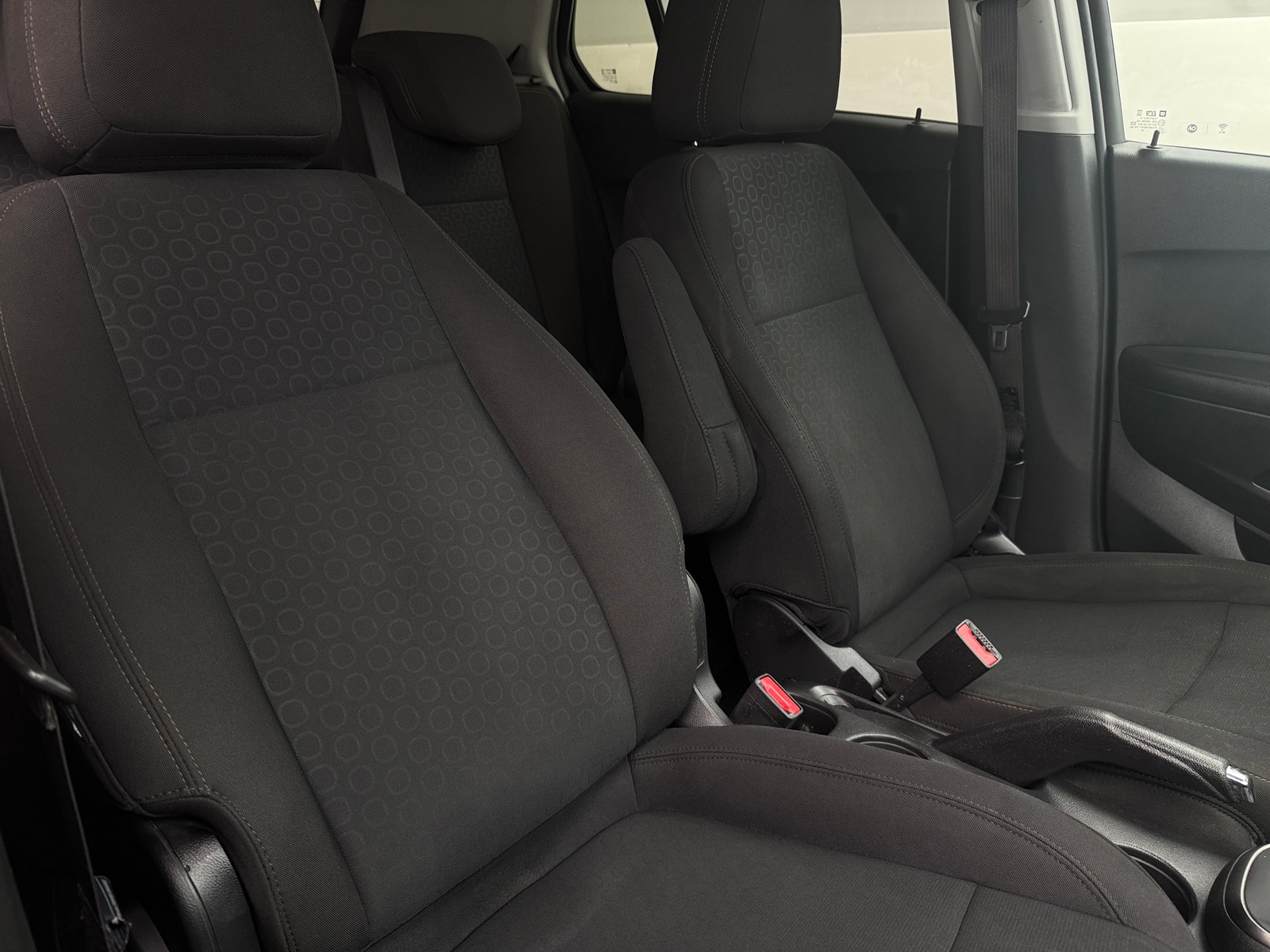 Thumbnail: 2021 Chevrolet Trax - 2