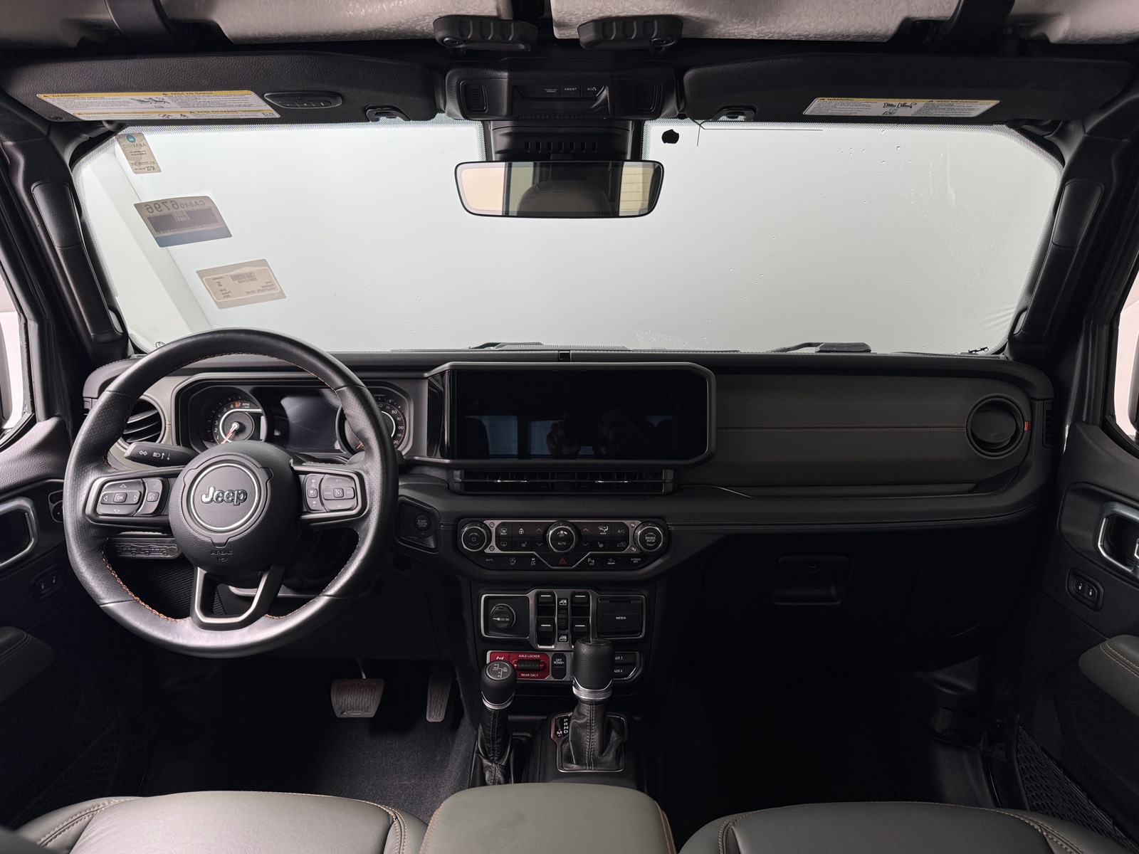Thumbnail: 2024 Jeep Gladiator - 2