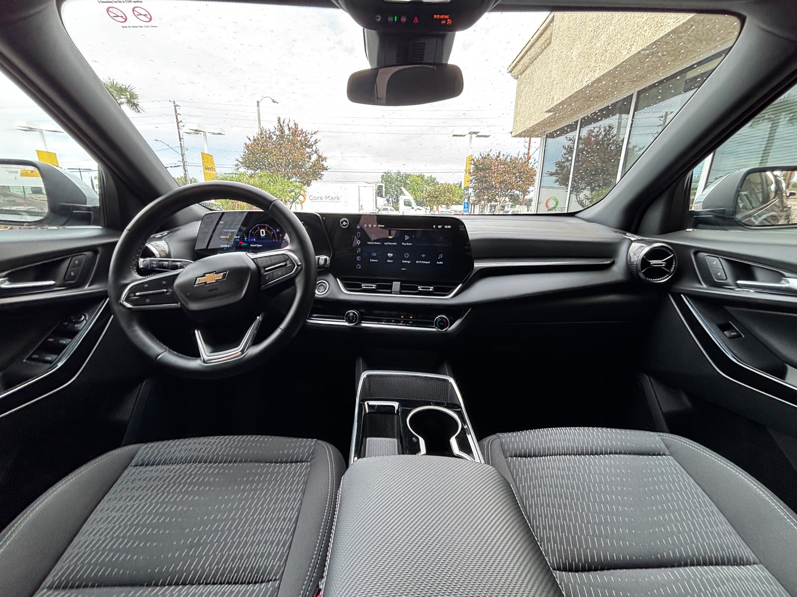 Thumbnail: 2025 Chevrolet Equinox - 3