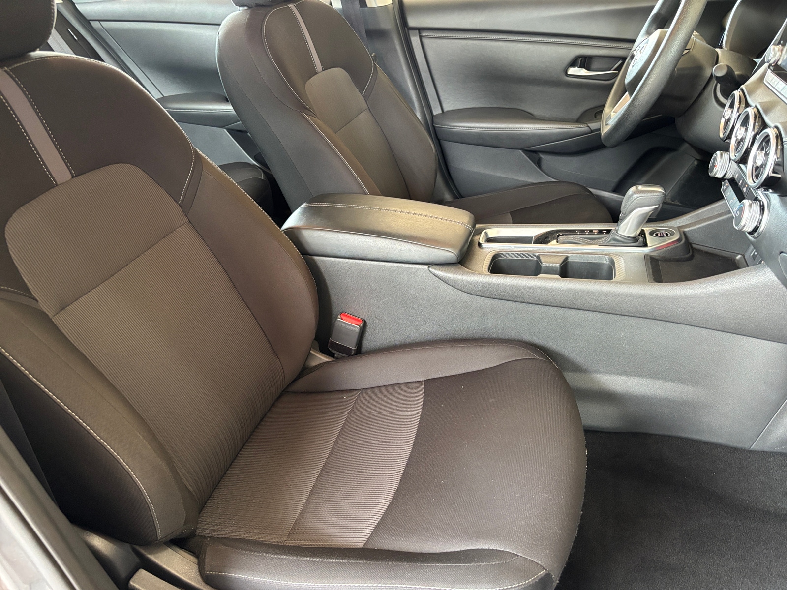 Thumbnail: 2025 Nissan Sentra - 2