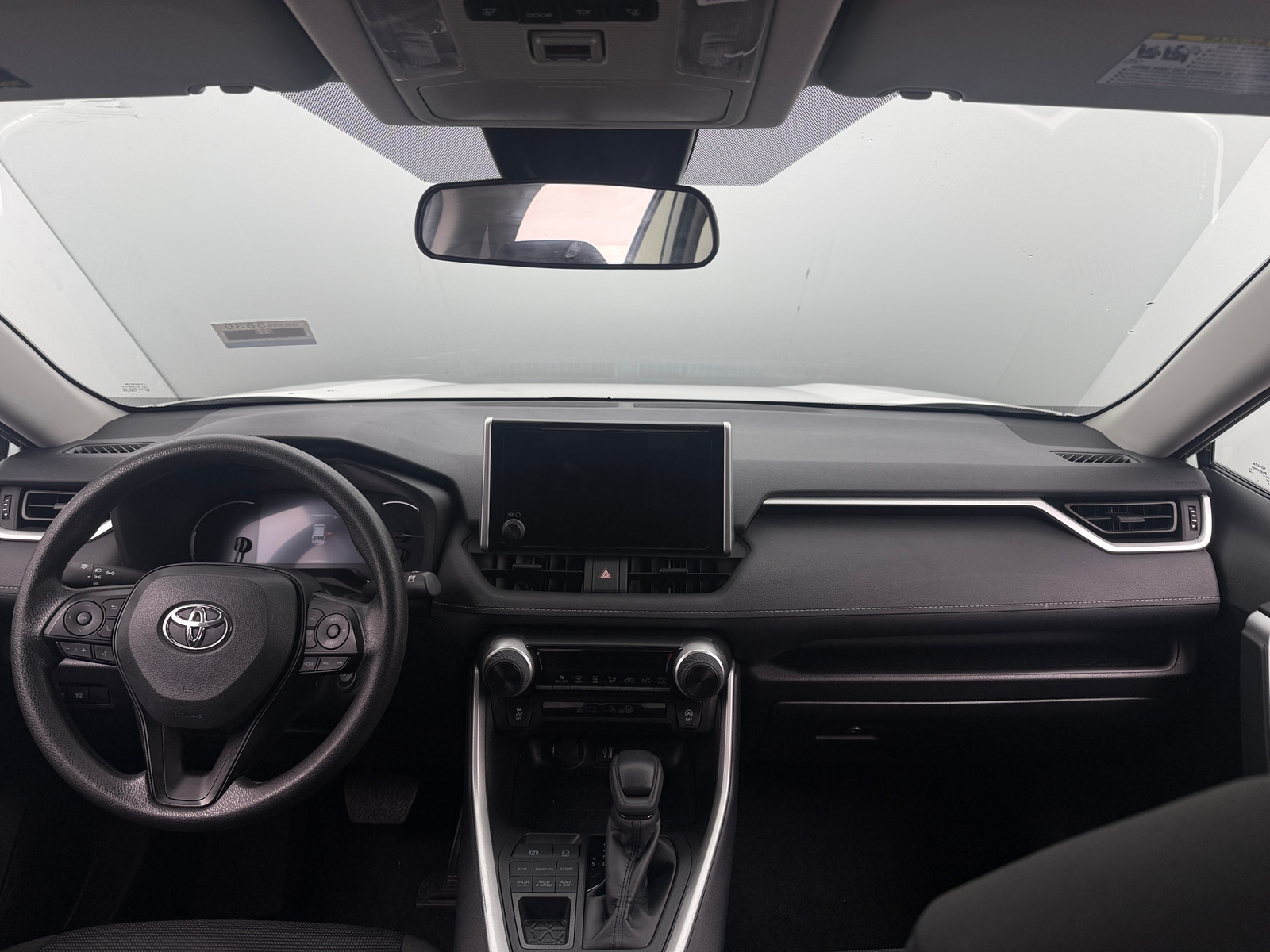Thumbnail: 2025 Toyota RAV4 - 3
