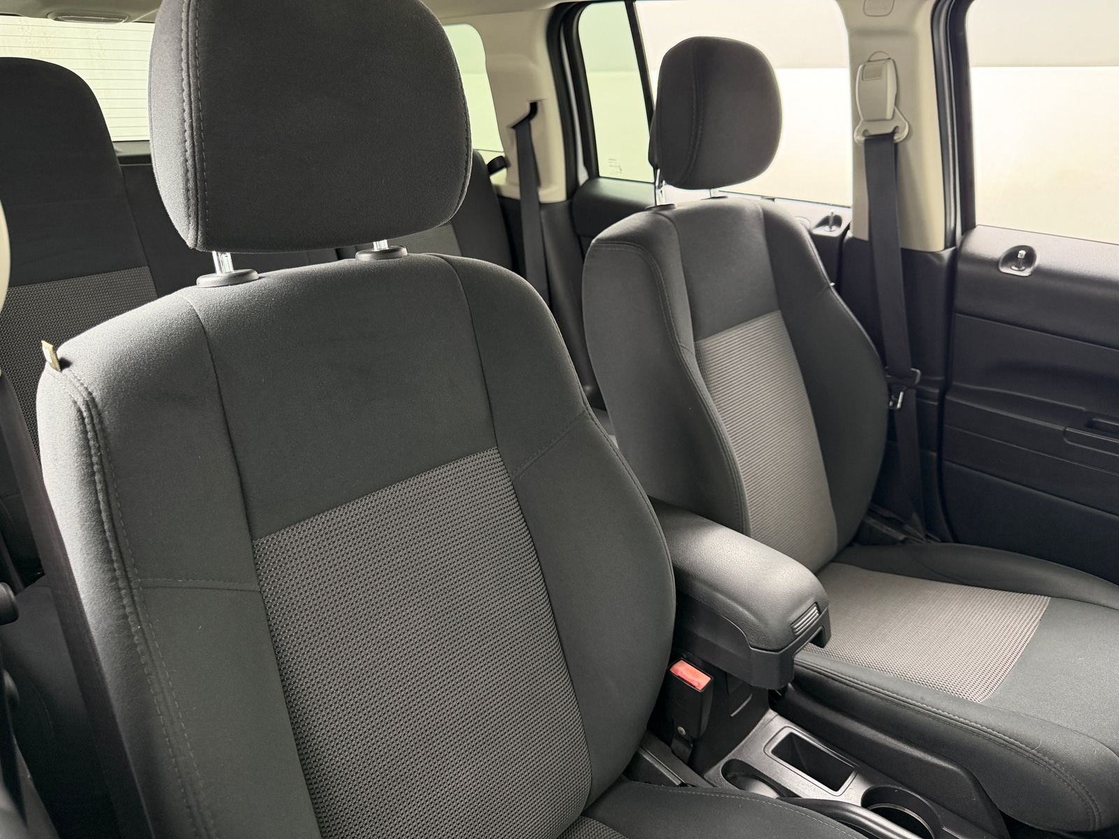 Thumbnail: 2014 Jeep Patriot - 2