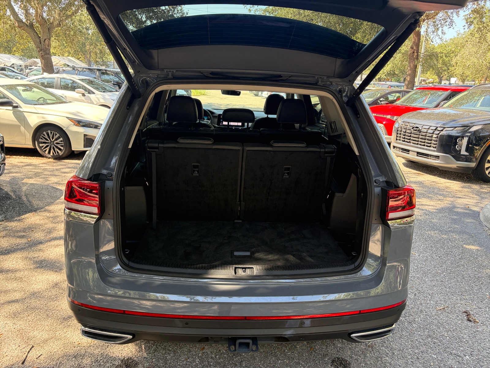 Thumbnail: 2026 Volkswagen Atlas - 6
