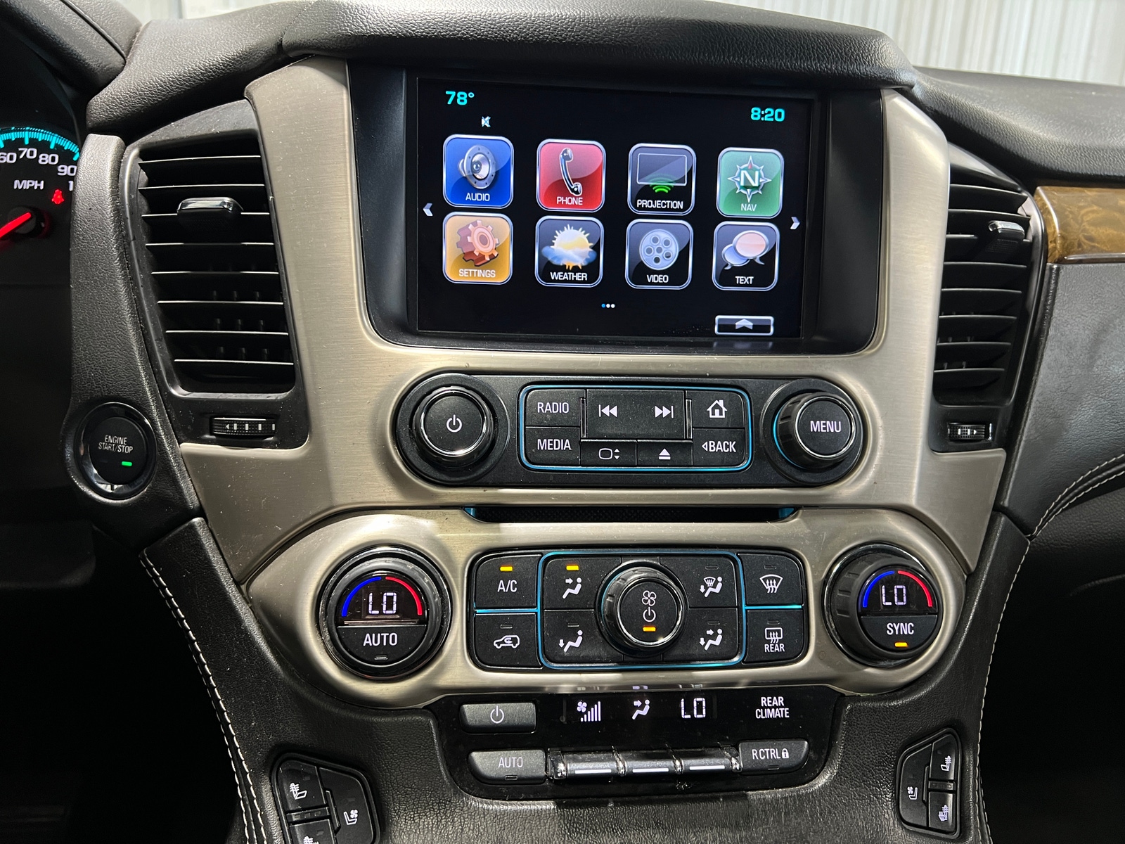 Thumbnail: 2017 GMC Yukon - 3
