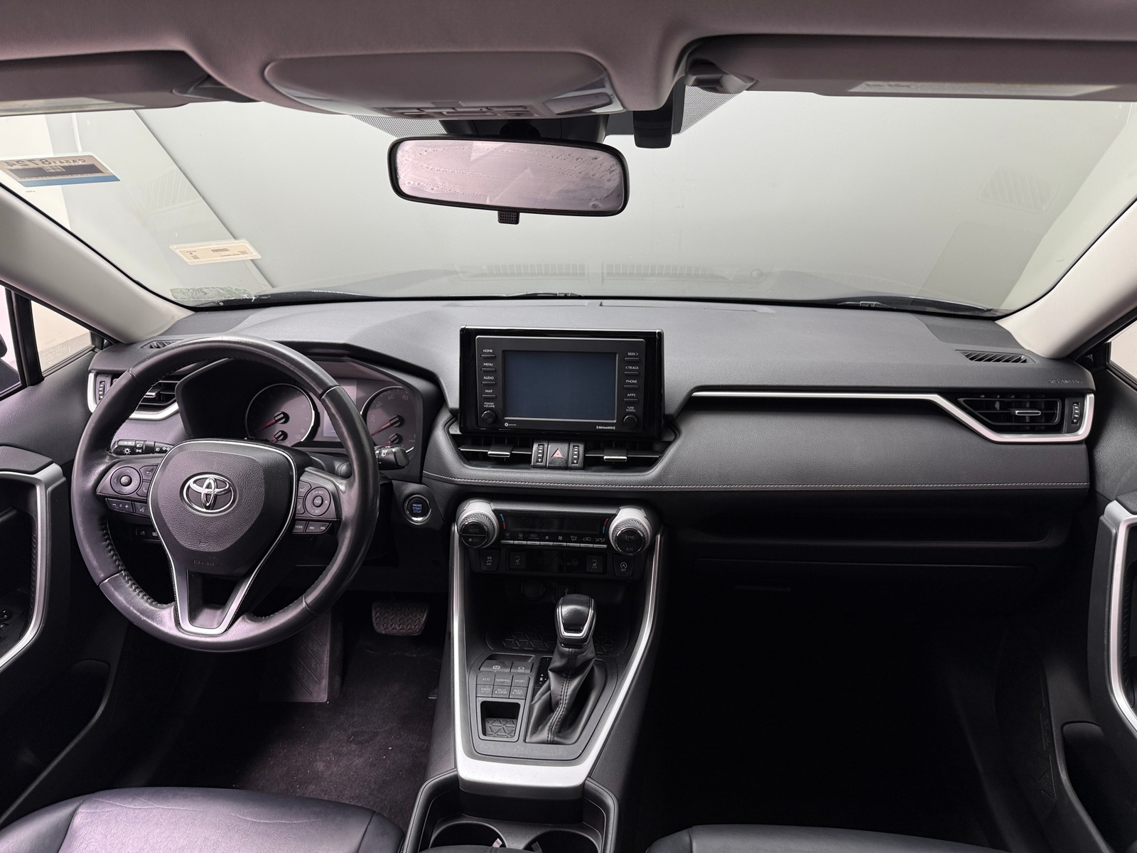 Thumbnail: 2020 Toyota RAV4 - 2