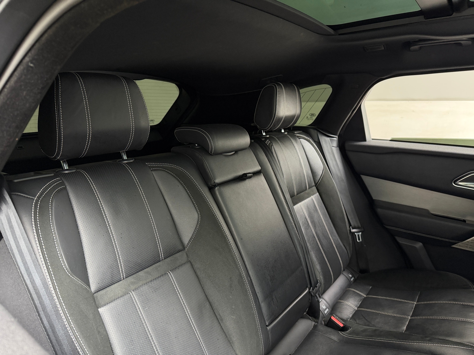 Thumbnail: 2018 Land Rover Range Rover Velar - 5