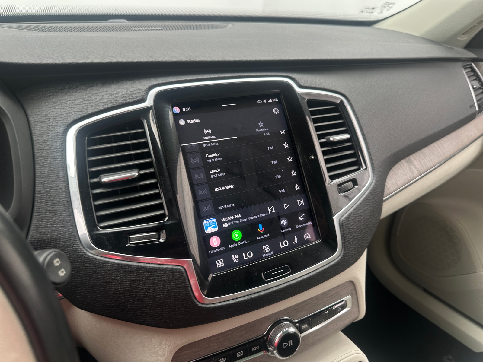 Thumbnail: 2023 Volvo XC90 - 3