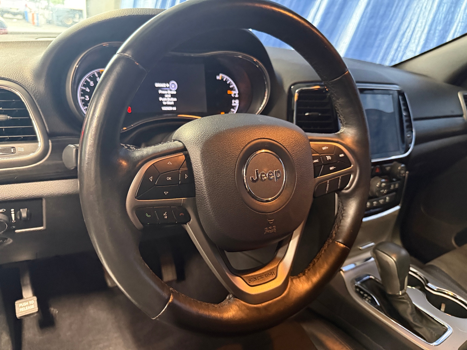 Thumbnail: 2019 Jeep Grand Cherokee - 4