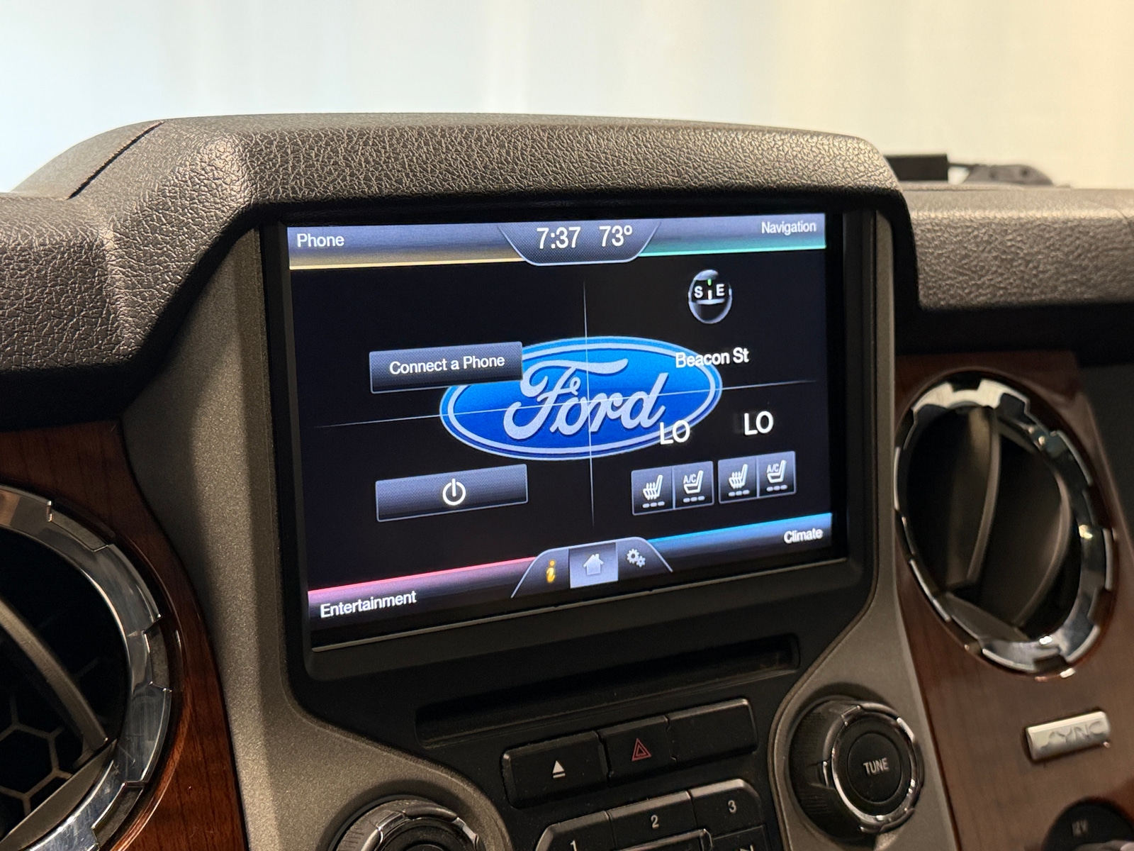 Thumbnail: 2016 Ford Econoline - 3