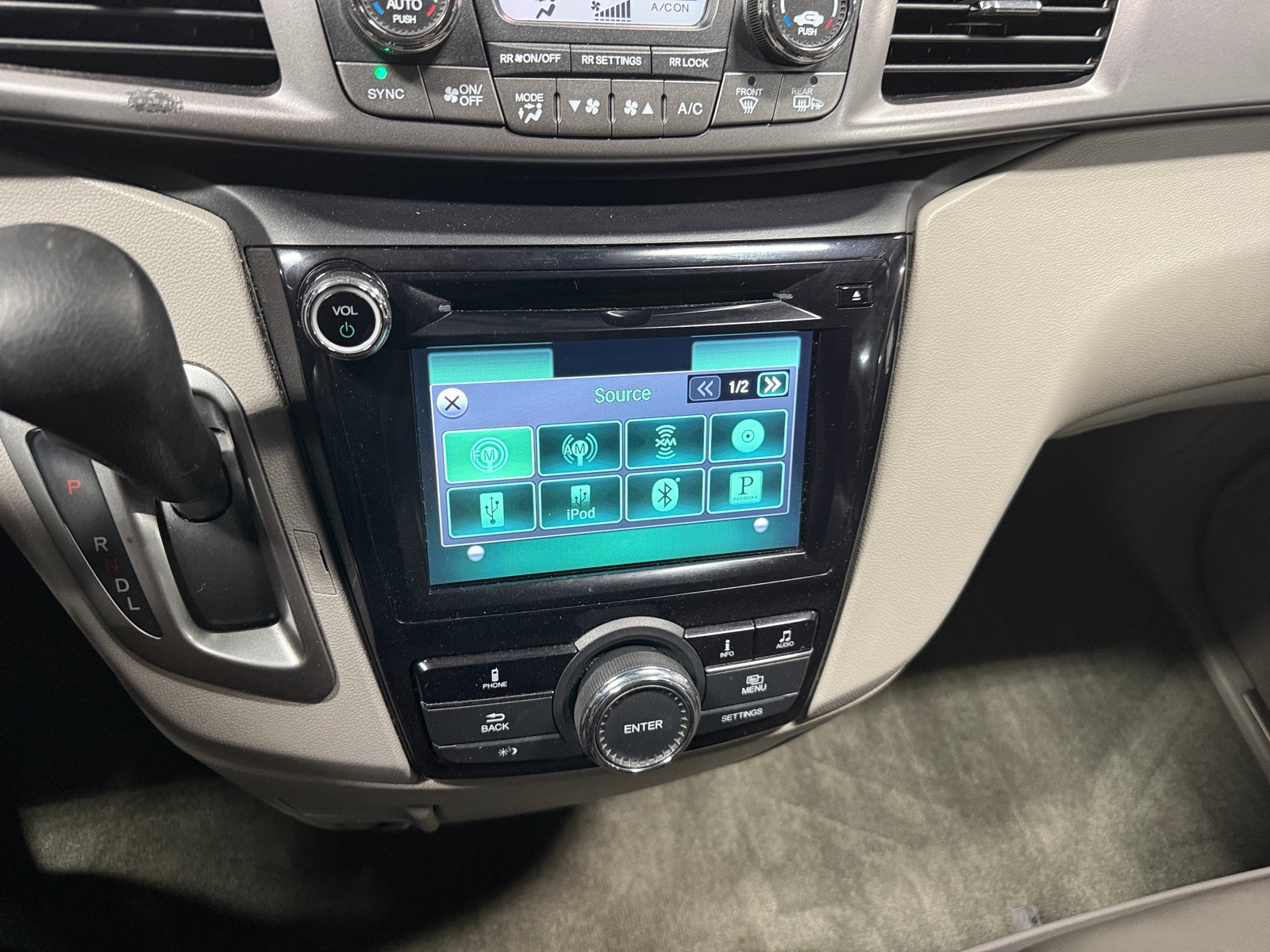 Thumbnail: 2015 Honda Odyssey - 3