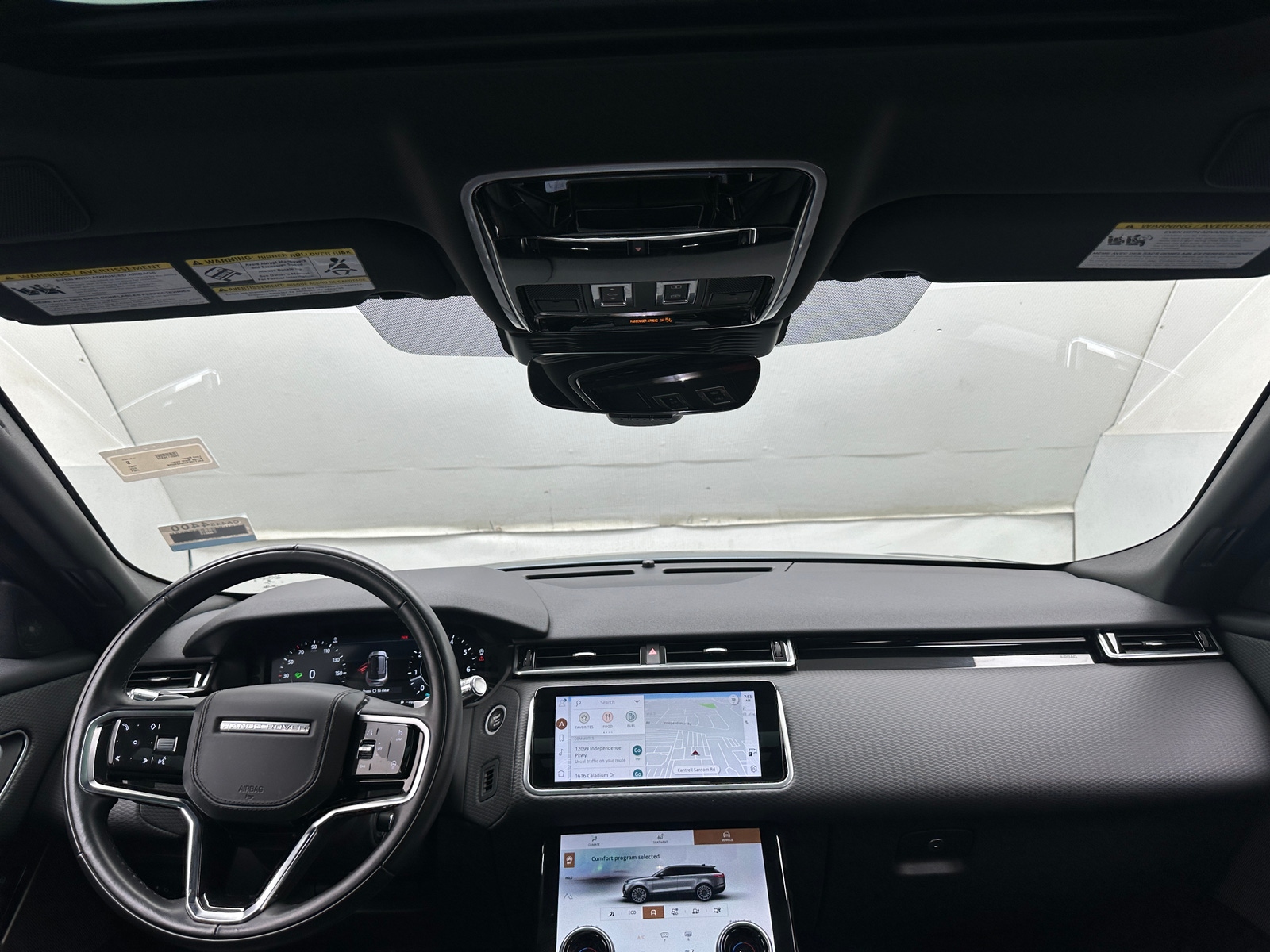 Thumbnail: 2021 Land Rover Range Rover Velar - 3