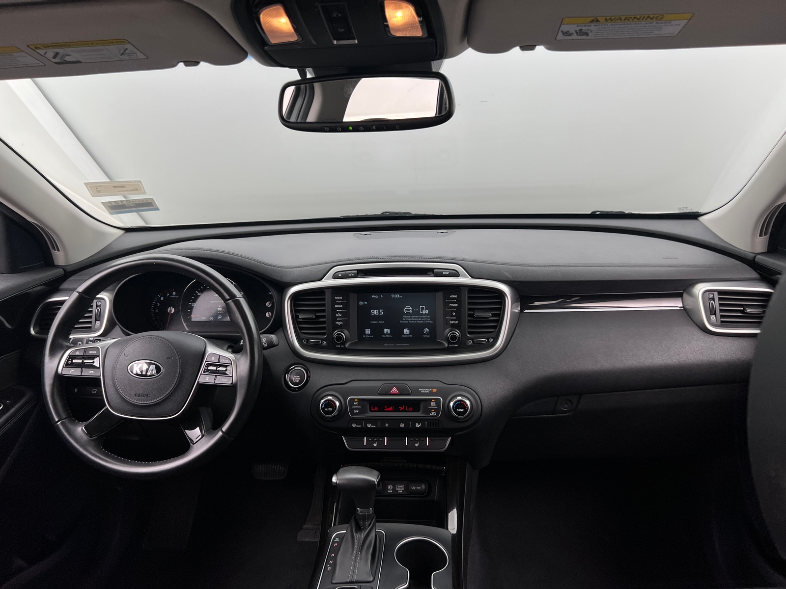 Thumbnail: 2019 Kia Sorento - 2