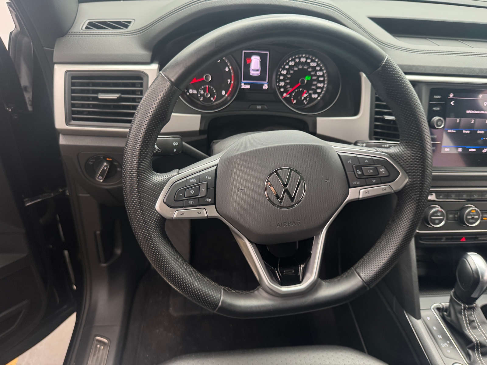 Thumbnail: 2021 Volkswagen Atlas - 4