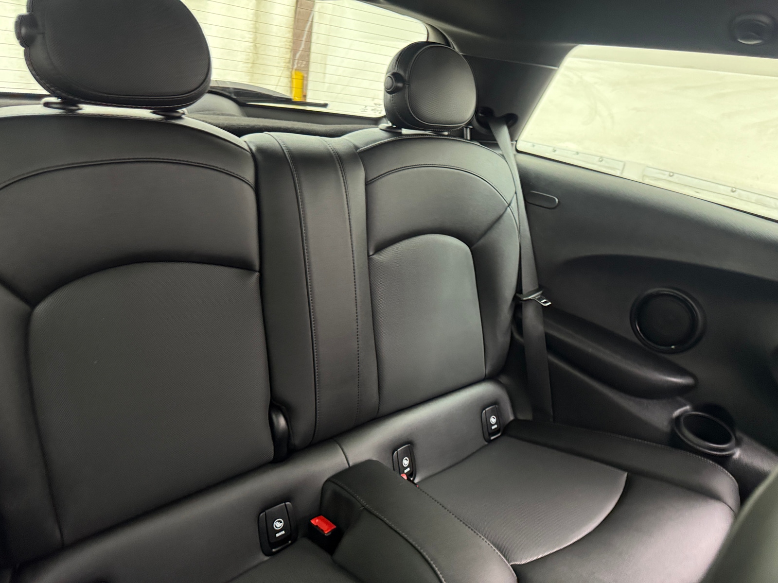 Thumbnail: 2023 MINI Cooper Hardtop - 5