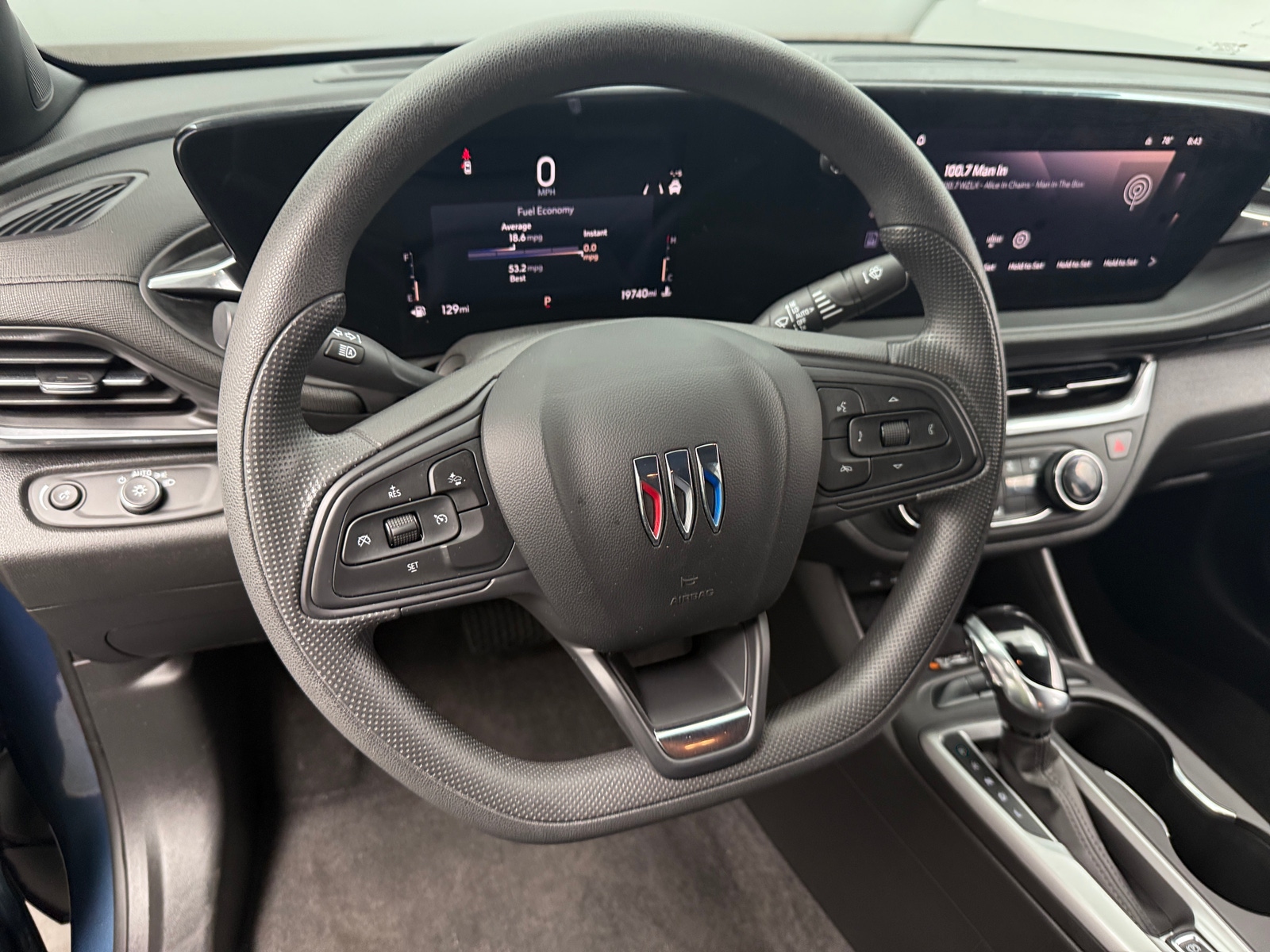 Thumbnail: 2024 Buick Envista - 4