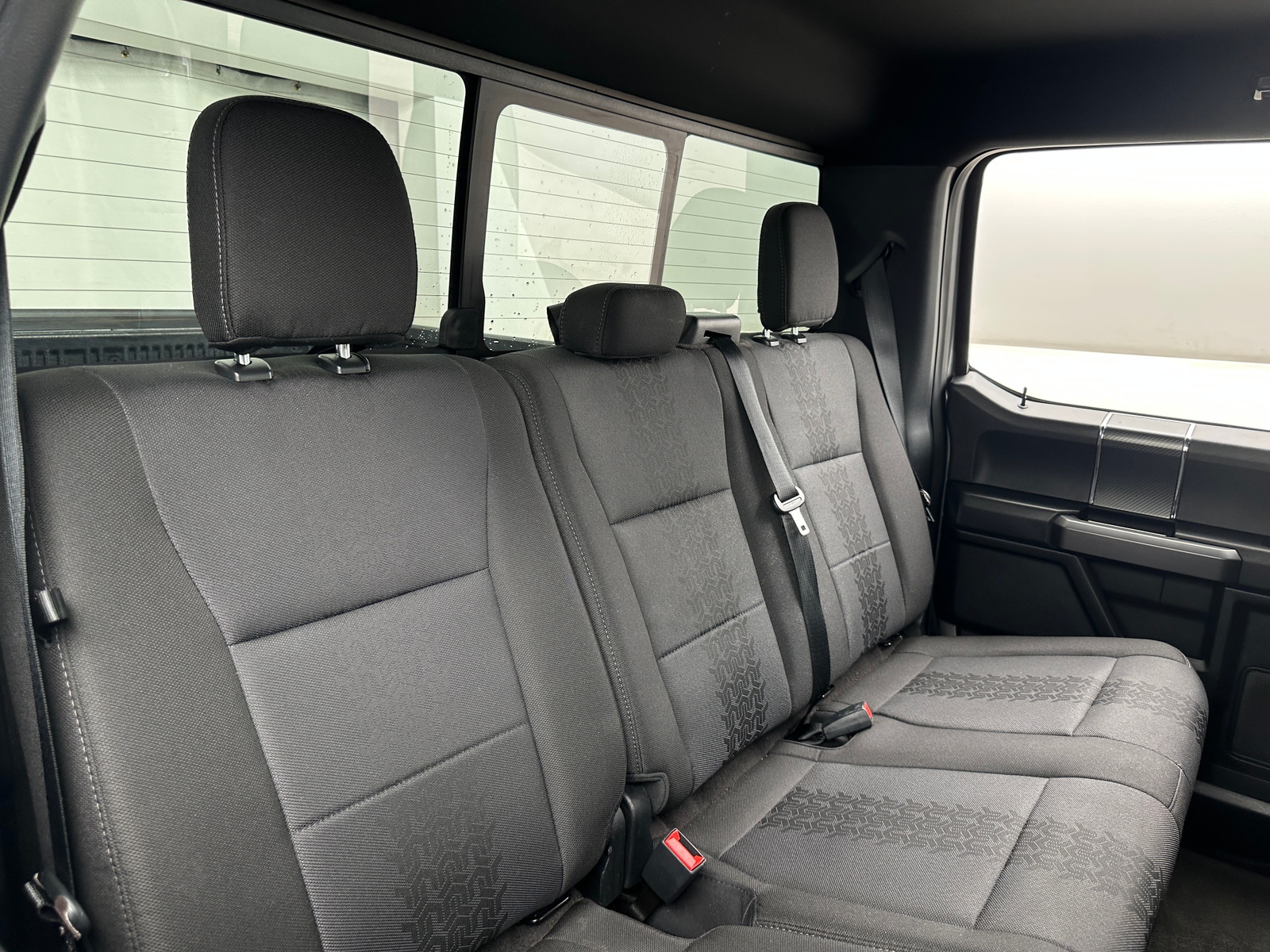 Thumbnail: 2020 Ford Econoline - 6