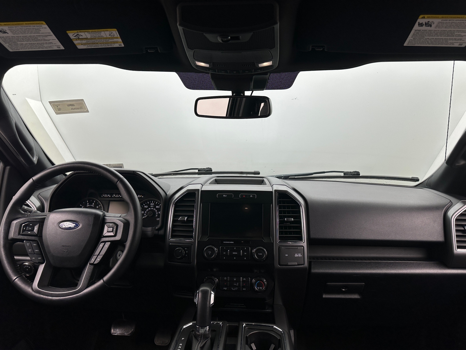 Thumbnail: 2020 Ford Econoline - 3