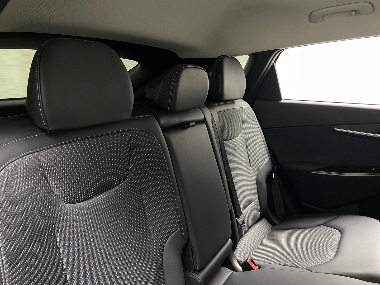 Thumbnail: 2024 Kia EV6 - 5