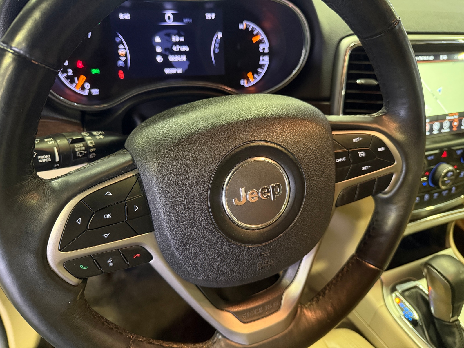 Thumbnail: 2018 Jeep Grand Cherokee - 4