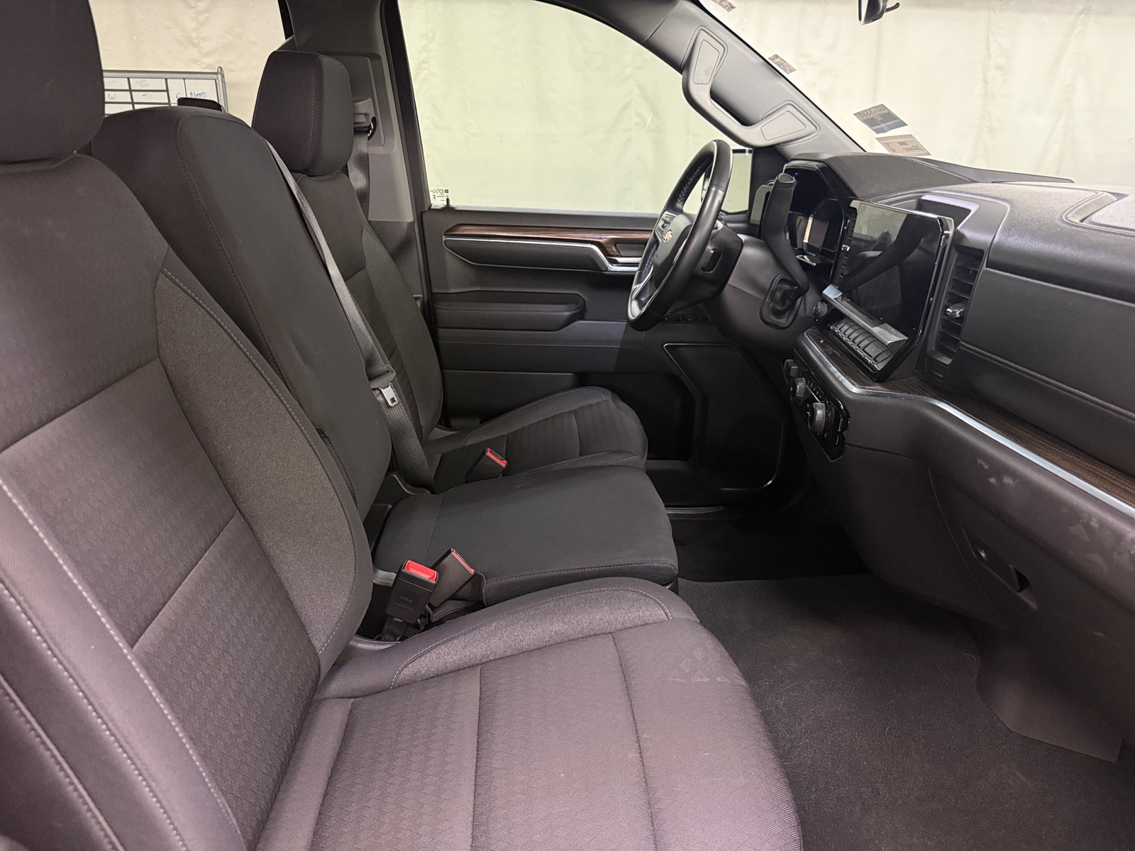 Thumbnail: 2023 Chevrolet Silverado 1500 - 2