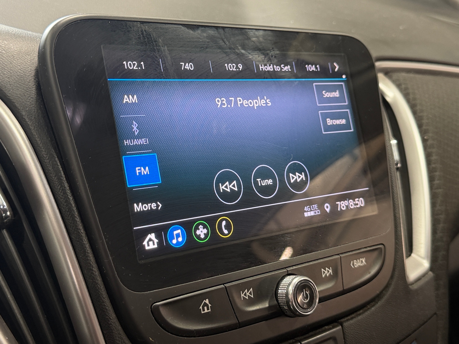 Thumbnail: 2020 Chevrolet Malibu - 4
