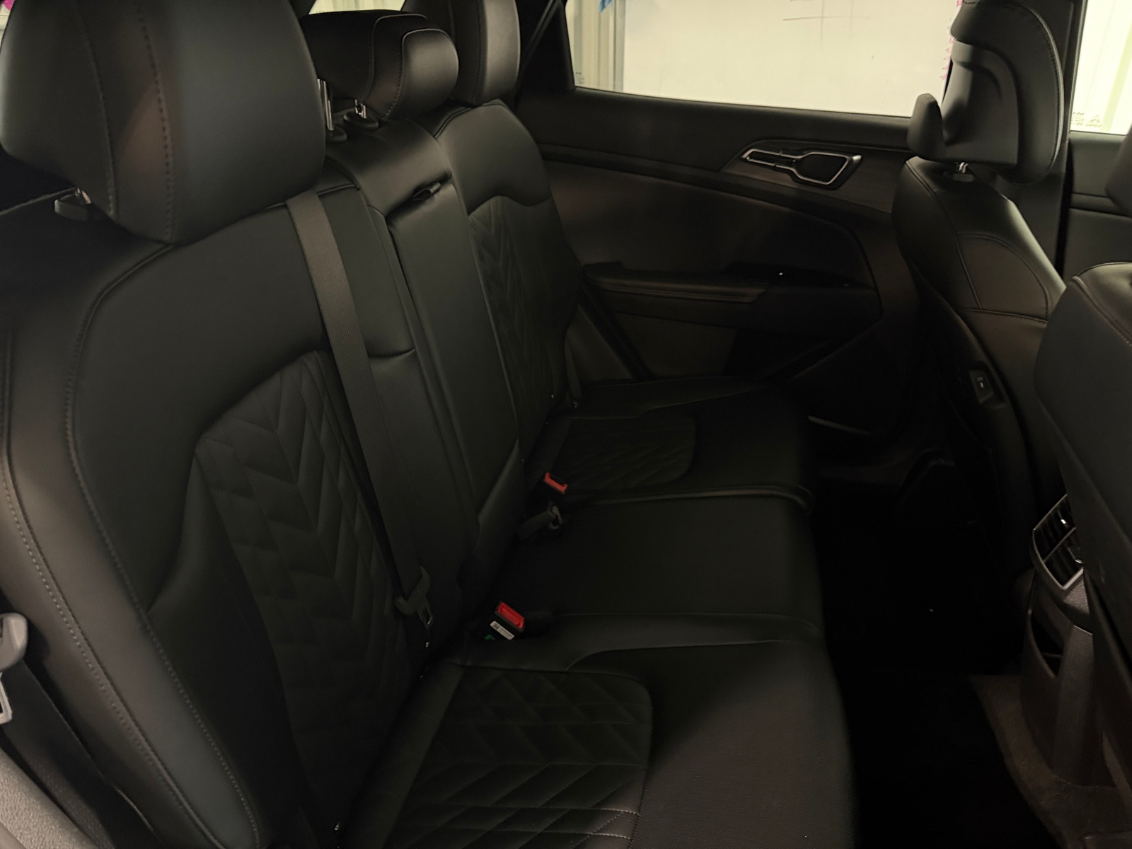 Thumbnail: 2023 Kia Sportage - 5