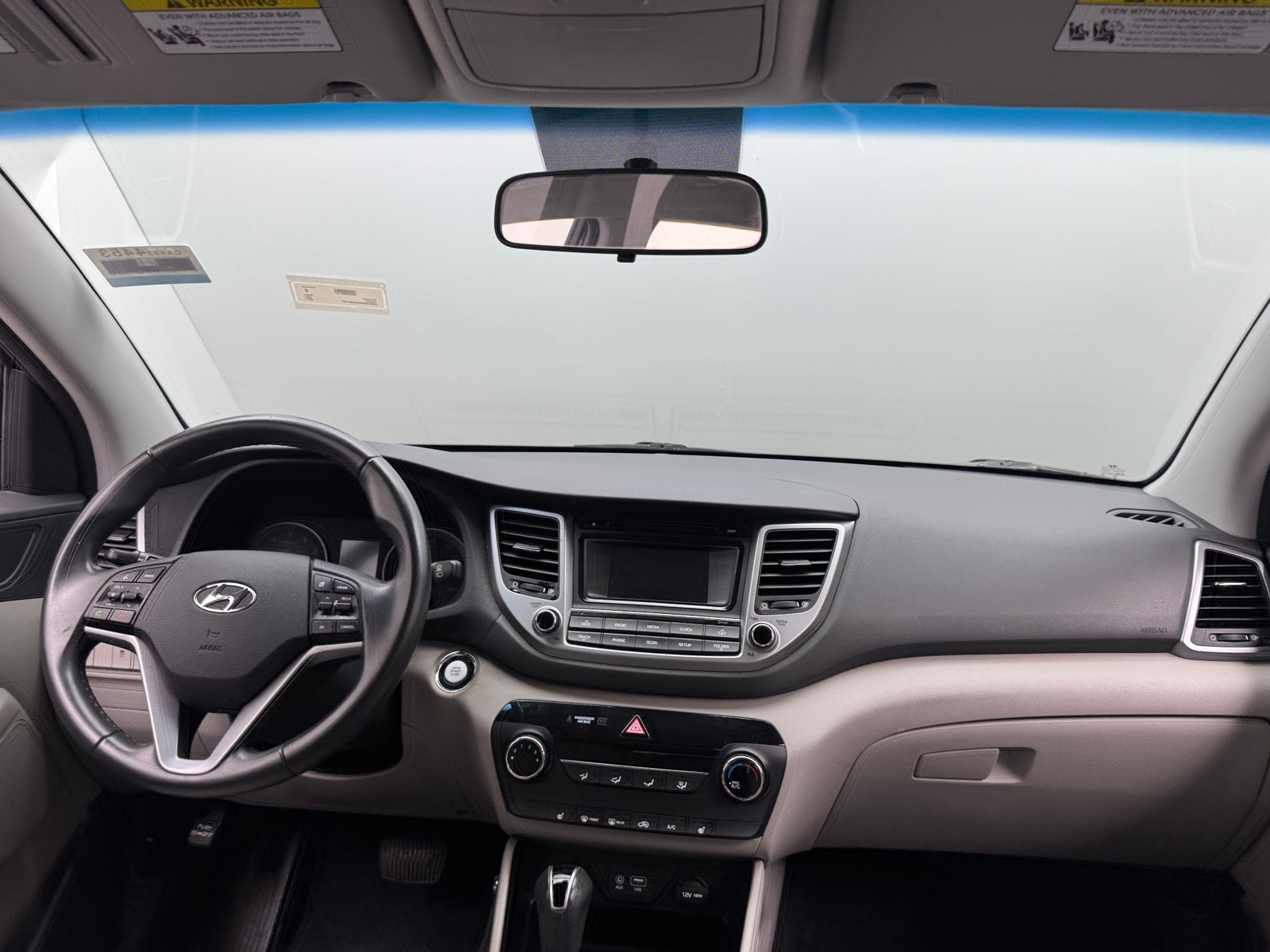 Thumbnail: 2017 Hyundai Tucson - 3
