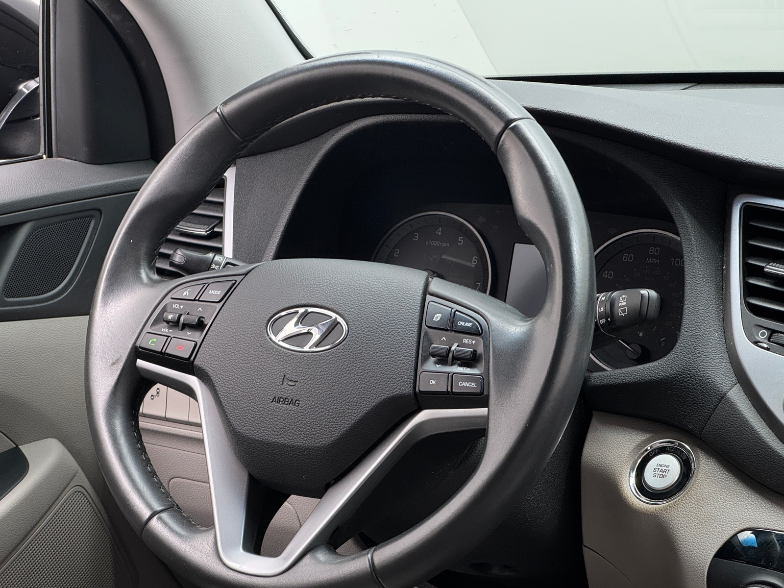 Thumbnail: 2017 Hyundai Tucson - 5